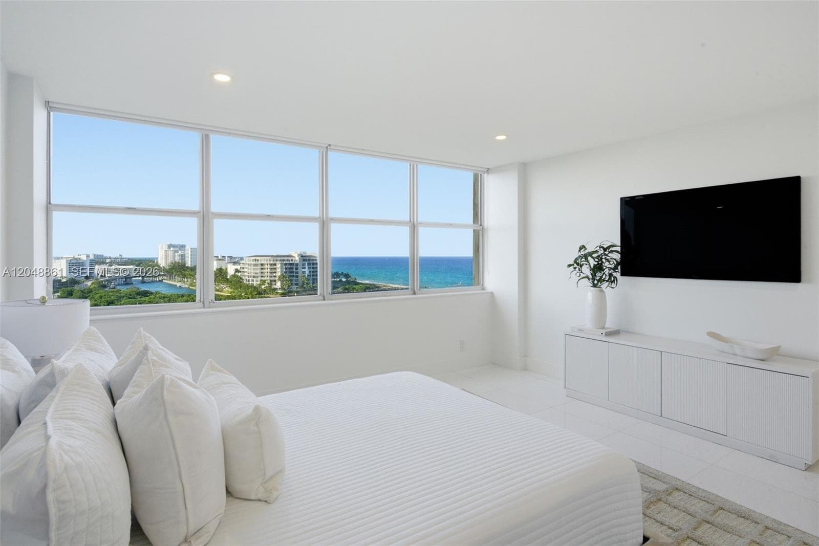 1180 S Ocean Boulevard 12F photo 23