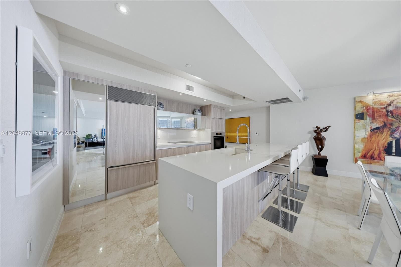 17201 Collins Ave 3604 photo 2