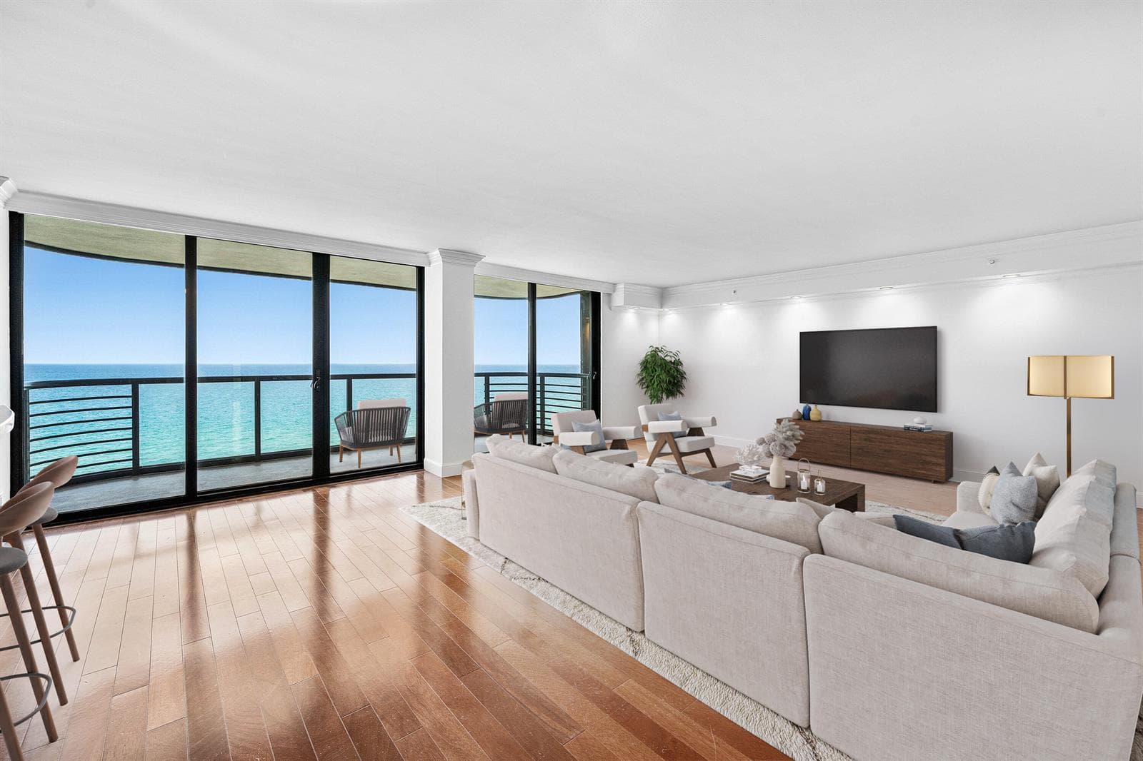 250 S Ocean Boulevard 11c photo 2