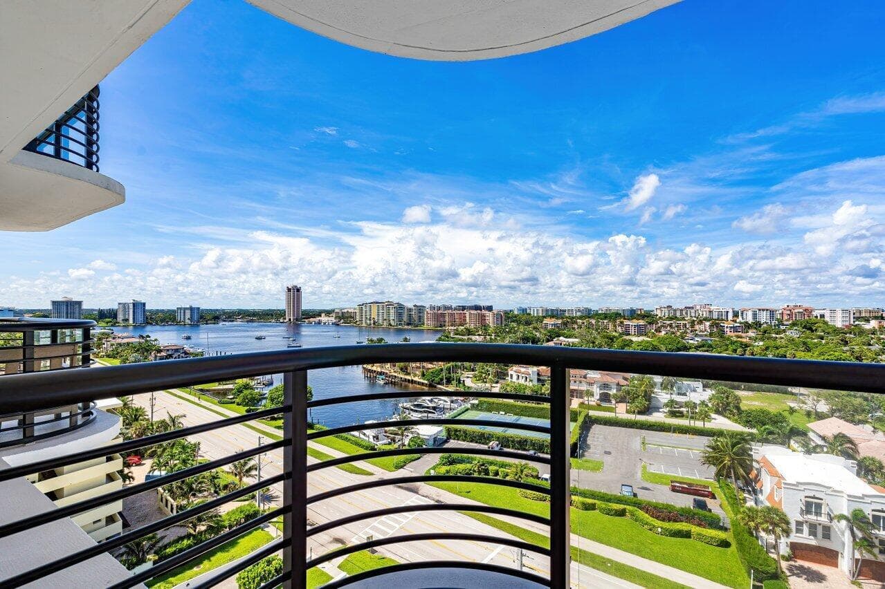 250 S Ocean Boulevard 11c photo 10