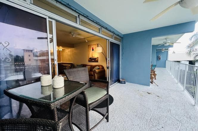 55 NE Spanish Trail 2040 photo 16