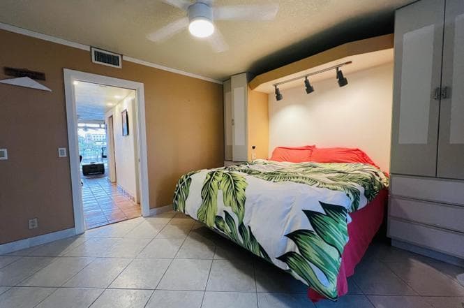55 NE Spanish Trail 2040 photo 8