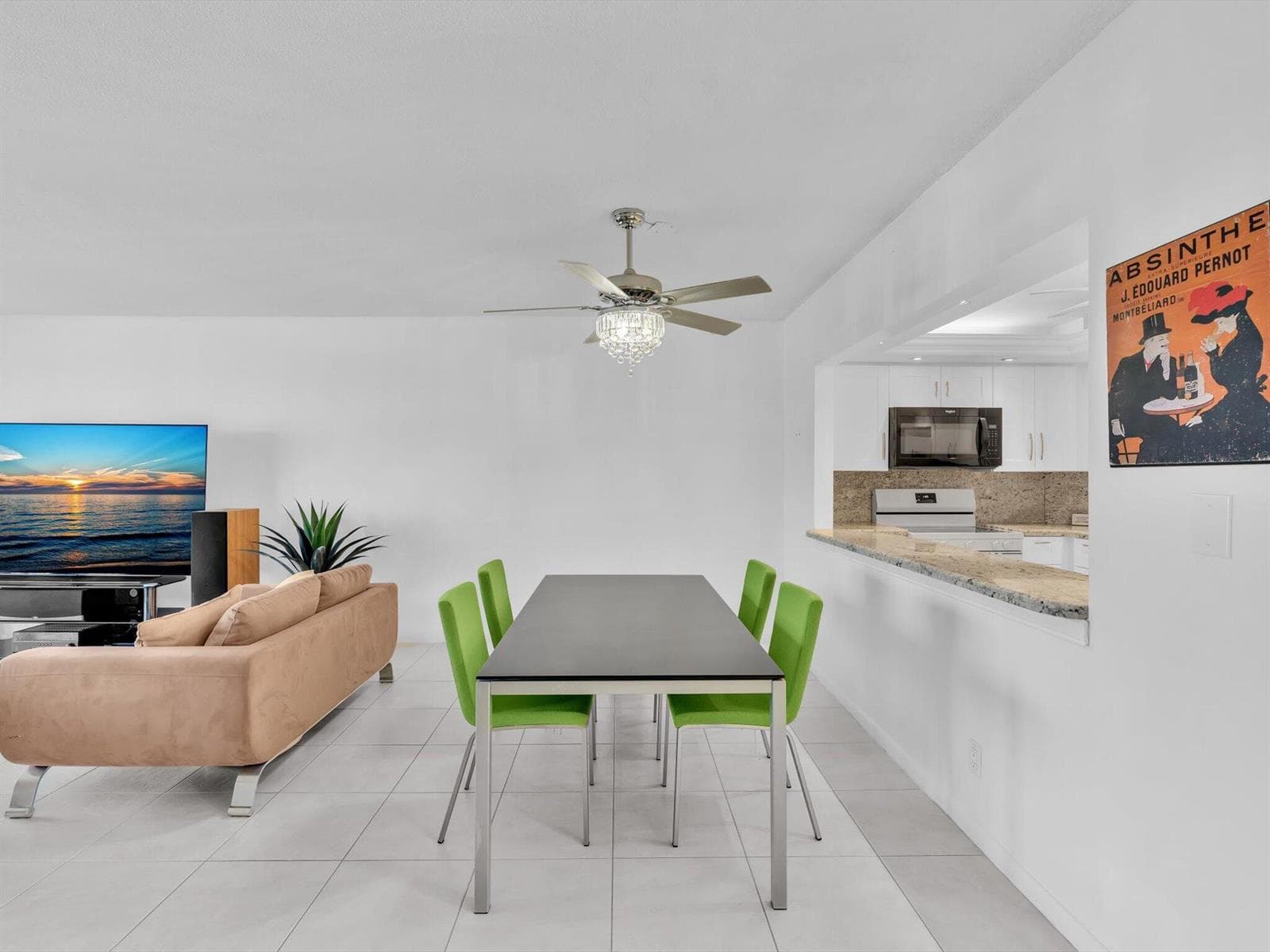 303 N Riverside Drive 503 photo 18