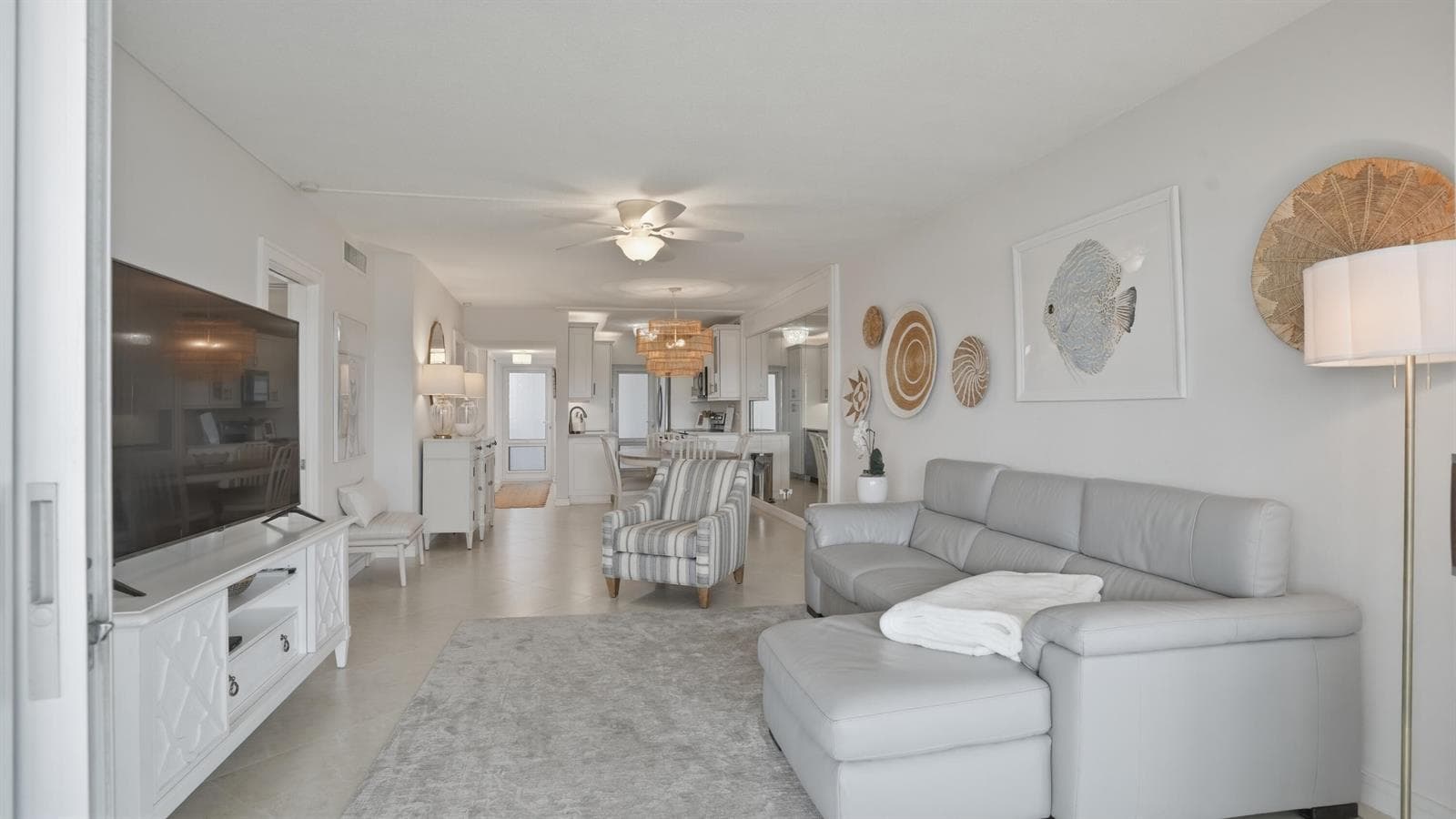 921 Spanish Circle 436 photo 7