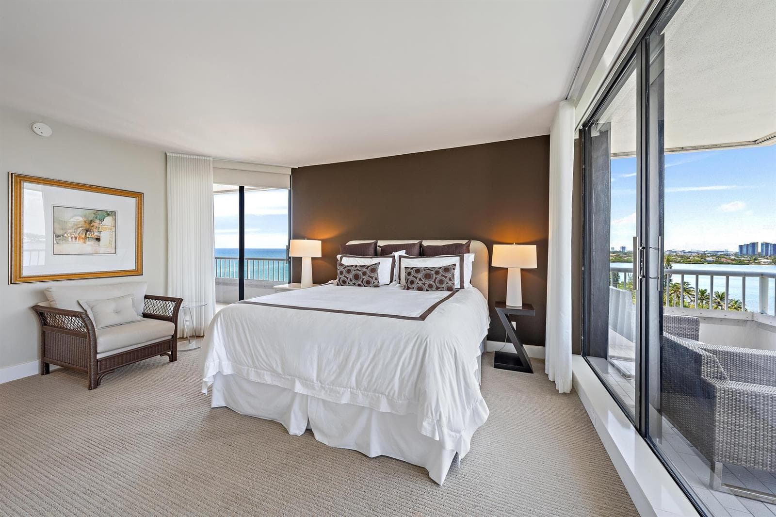 5250 N Ocean Drive 10s photo 17