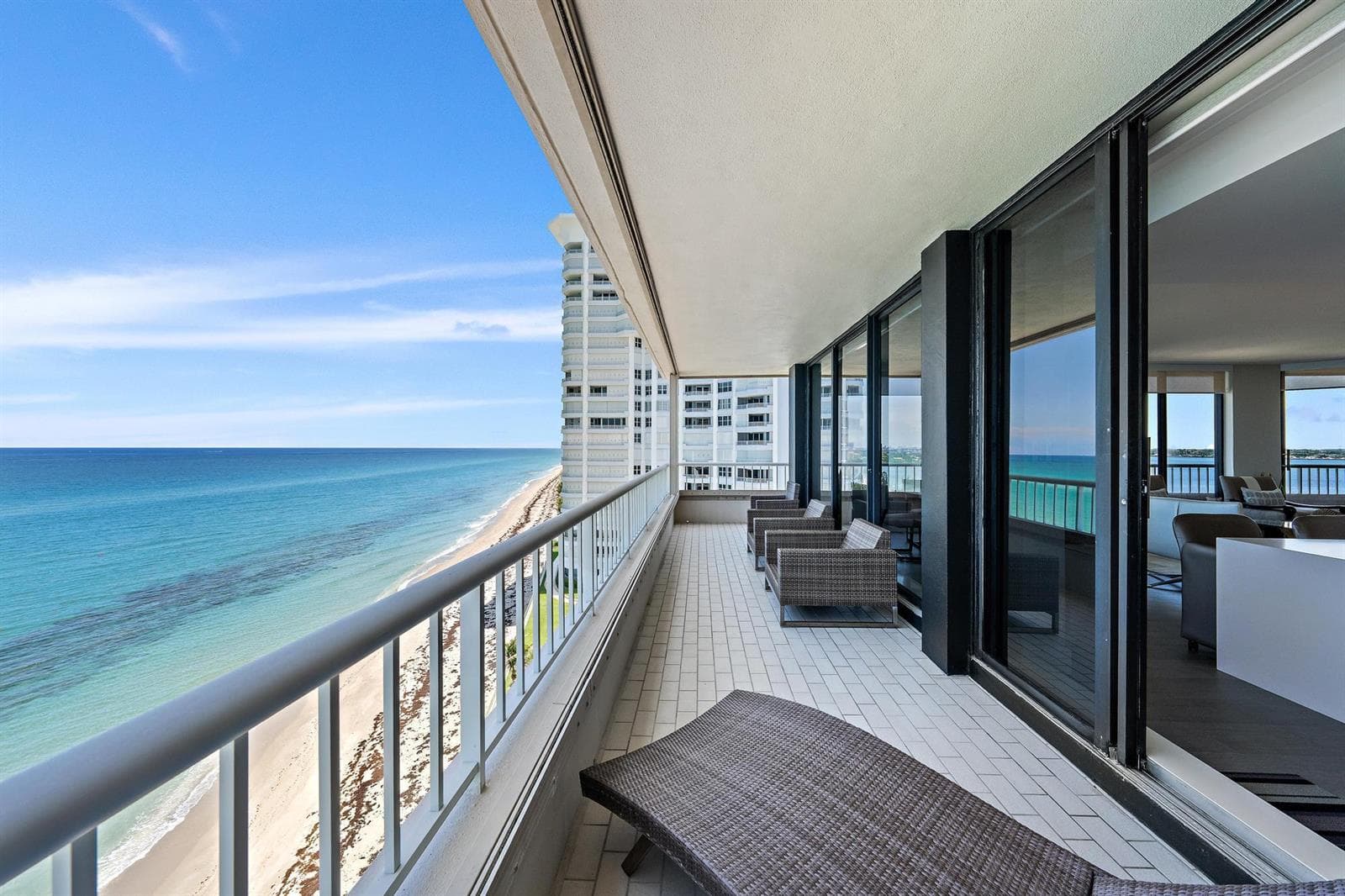 5250 N Ocean Drive 10s photo 24