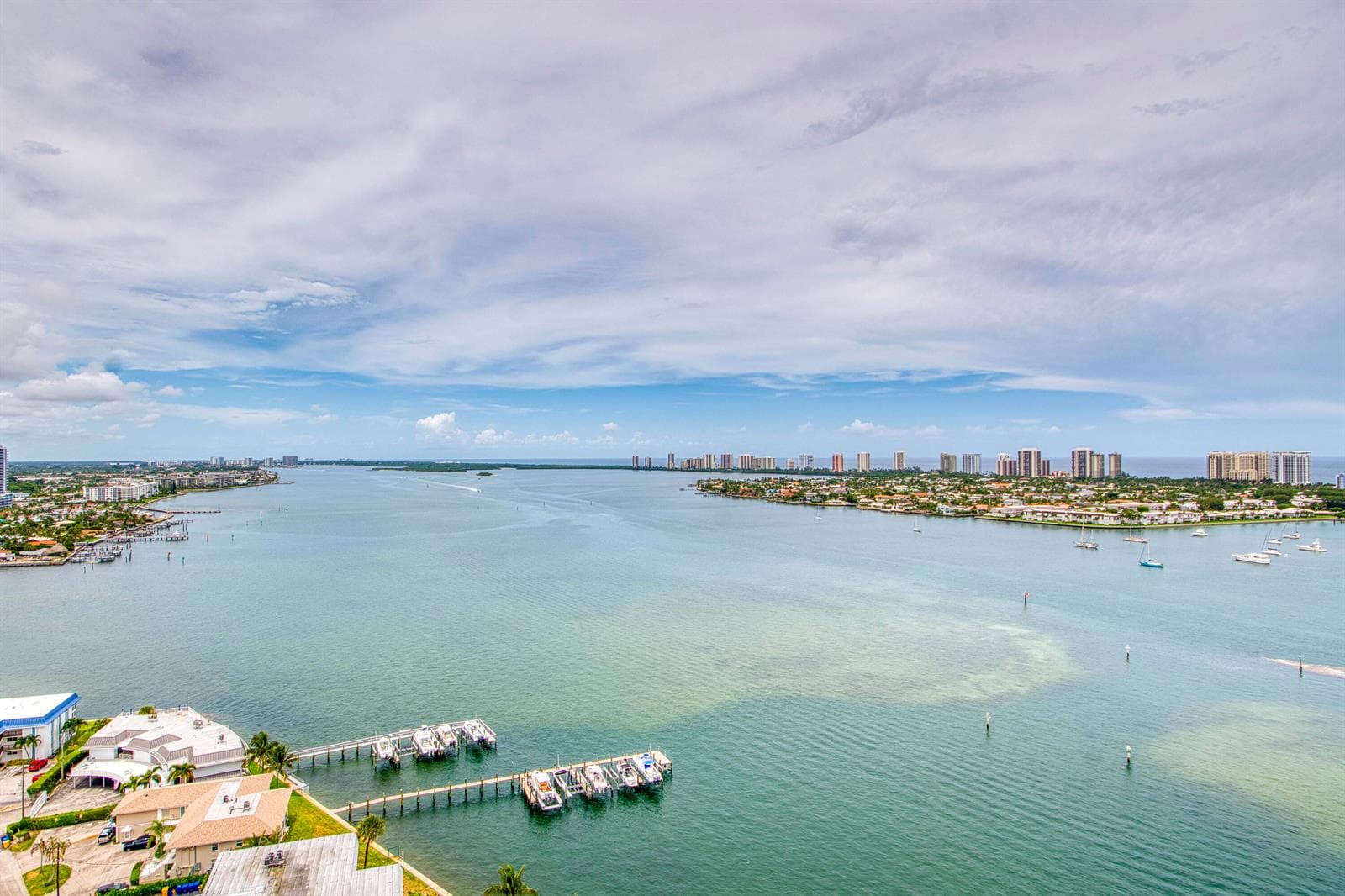 2650 Lake Shore Drive 2303 photo 13