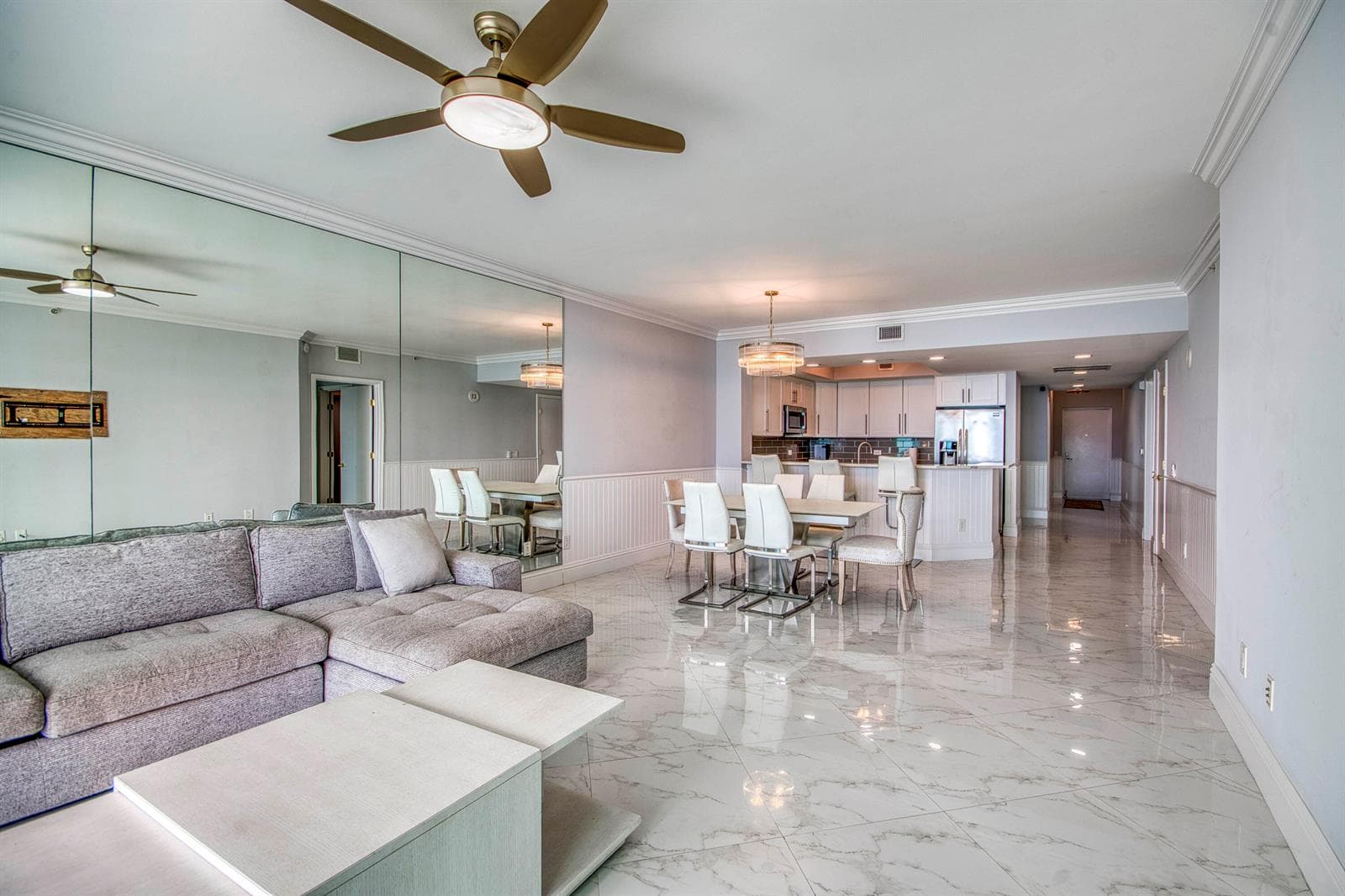 2650 Lake Shore Drive 2303 photo 16