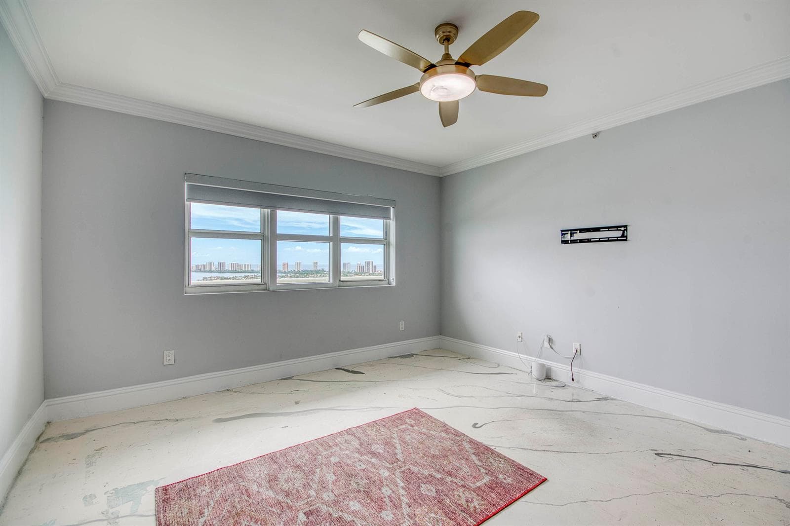 2650 Lake Shore Drive 2303 photo 18