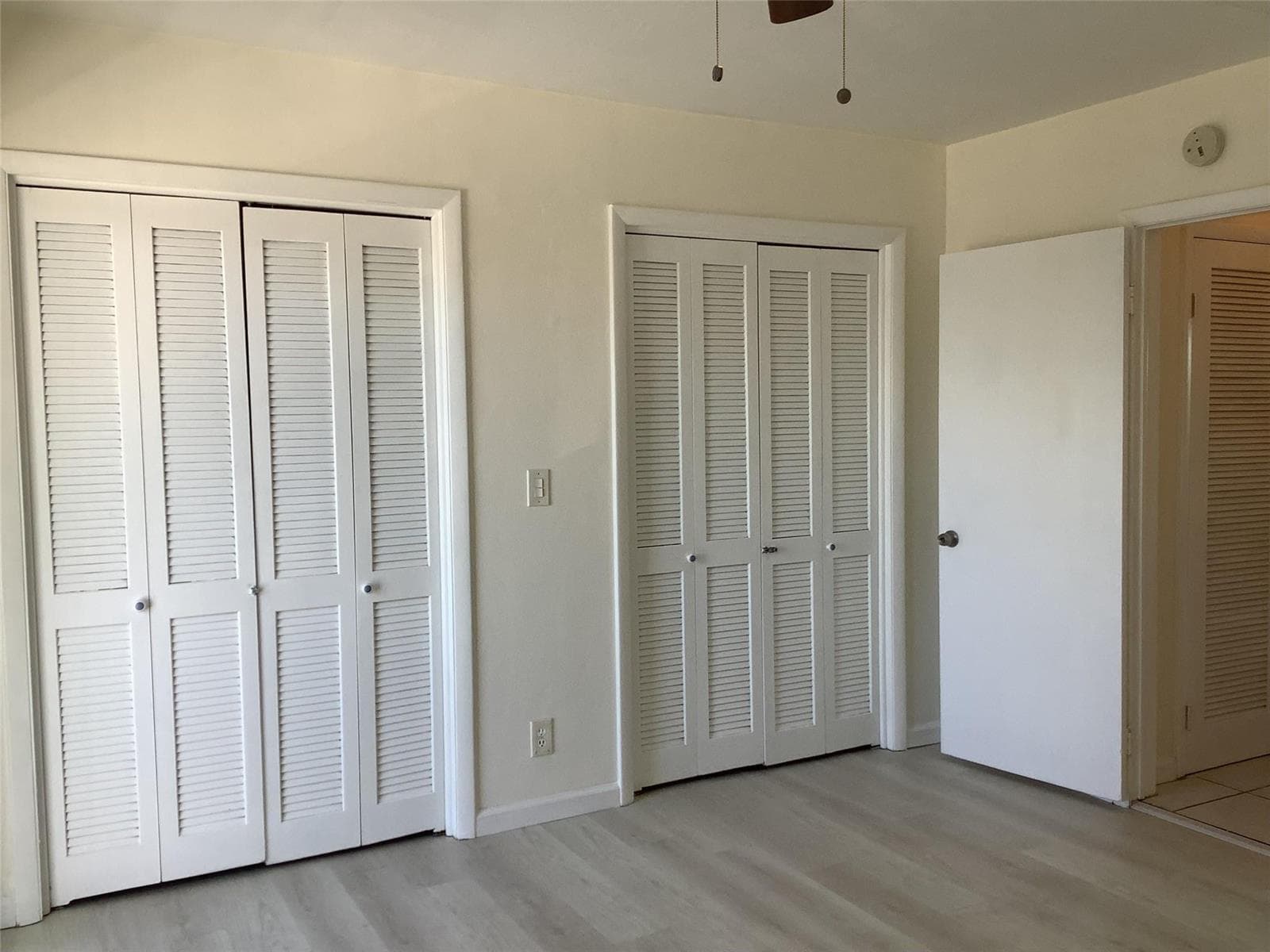 455 Golden Isles Drive 307 photo 15
