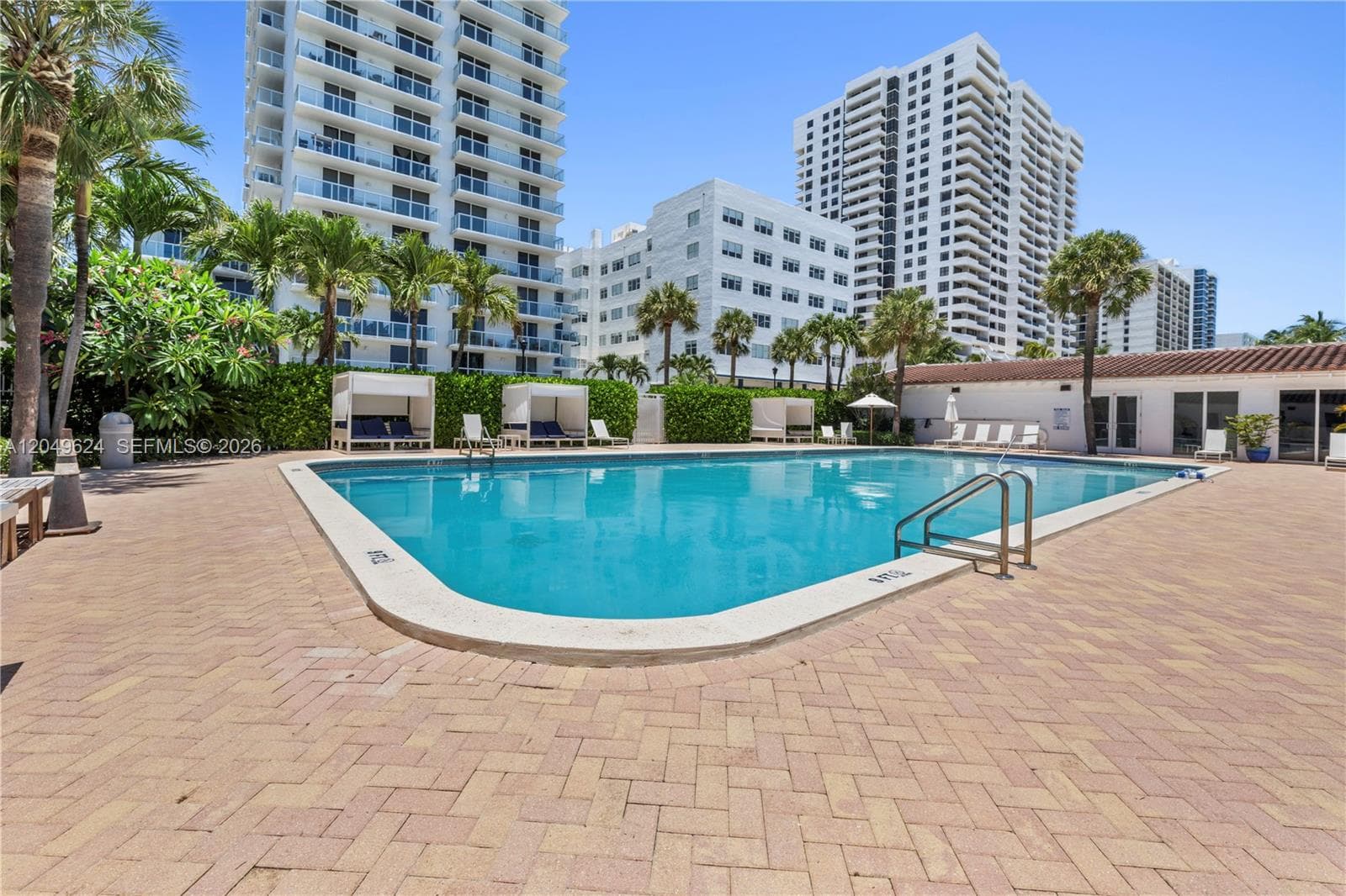 2457 Collins Ave 307 photo 22