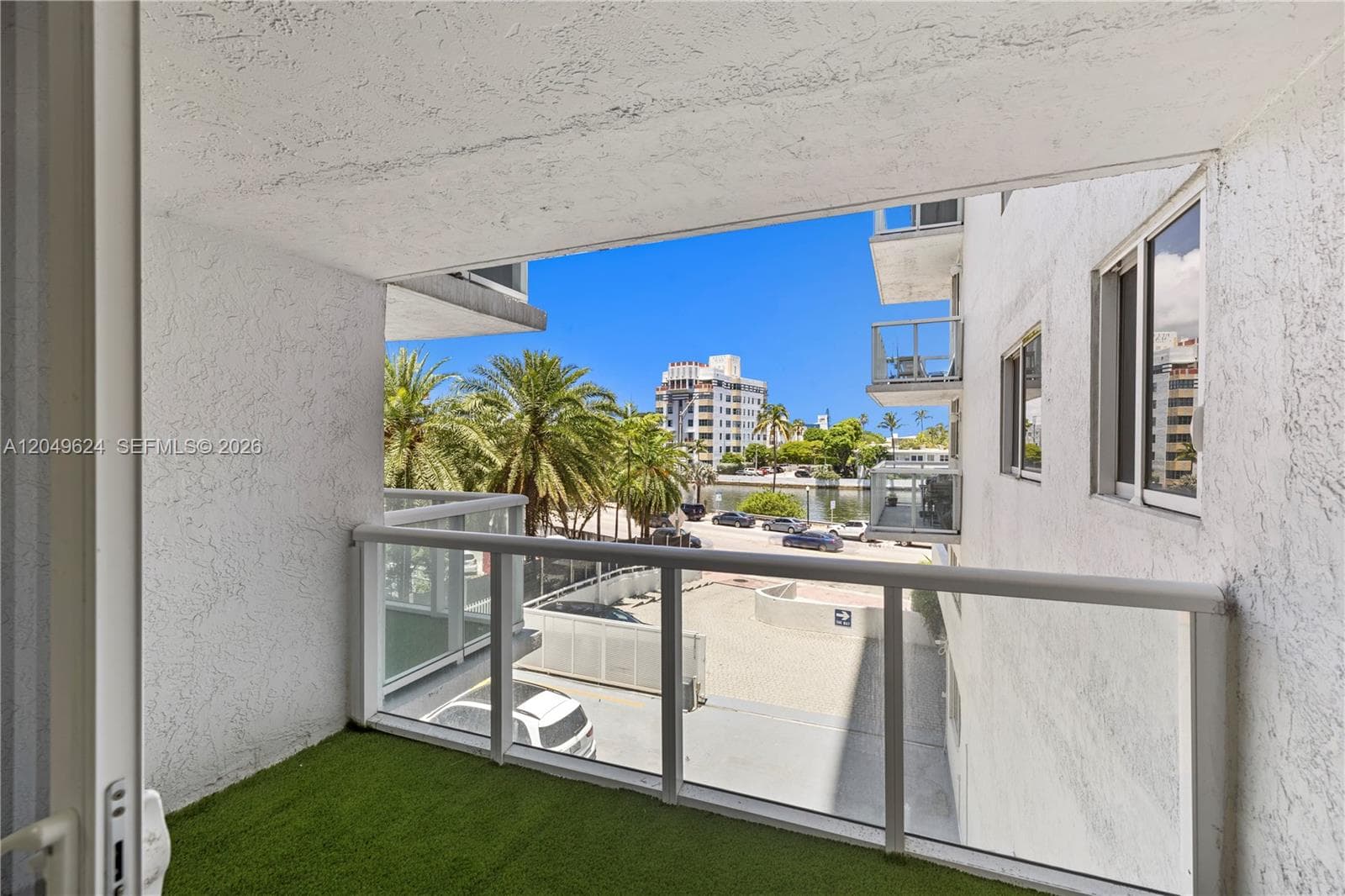 2457 Collins Ave 307 photo 18