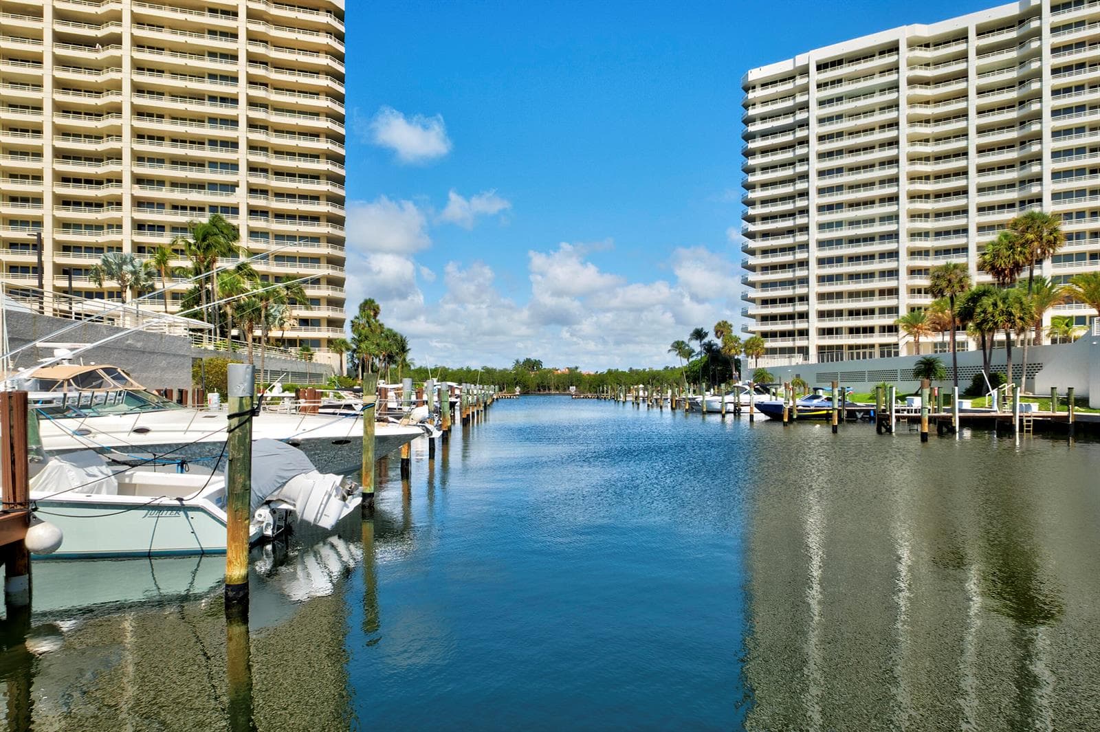 4201 N Ocean Boulevard 608 photo 2