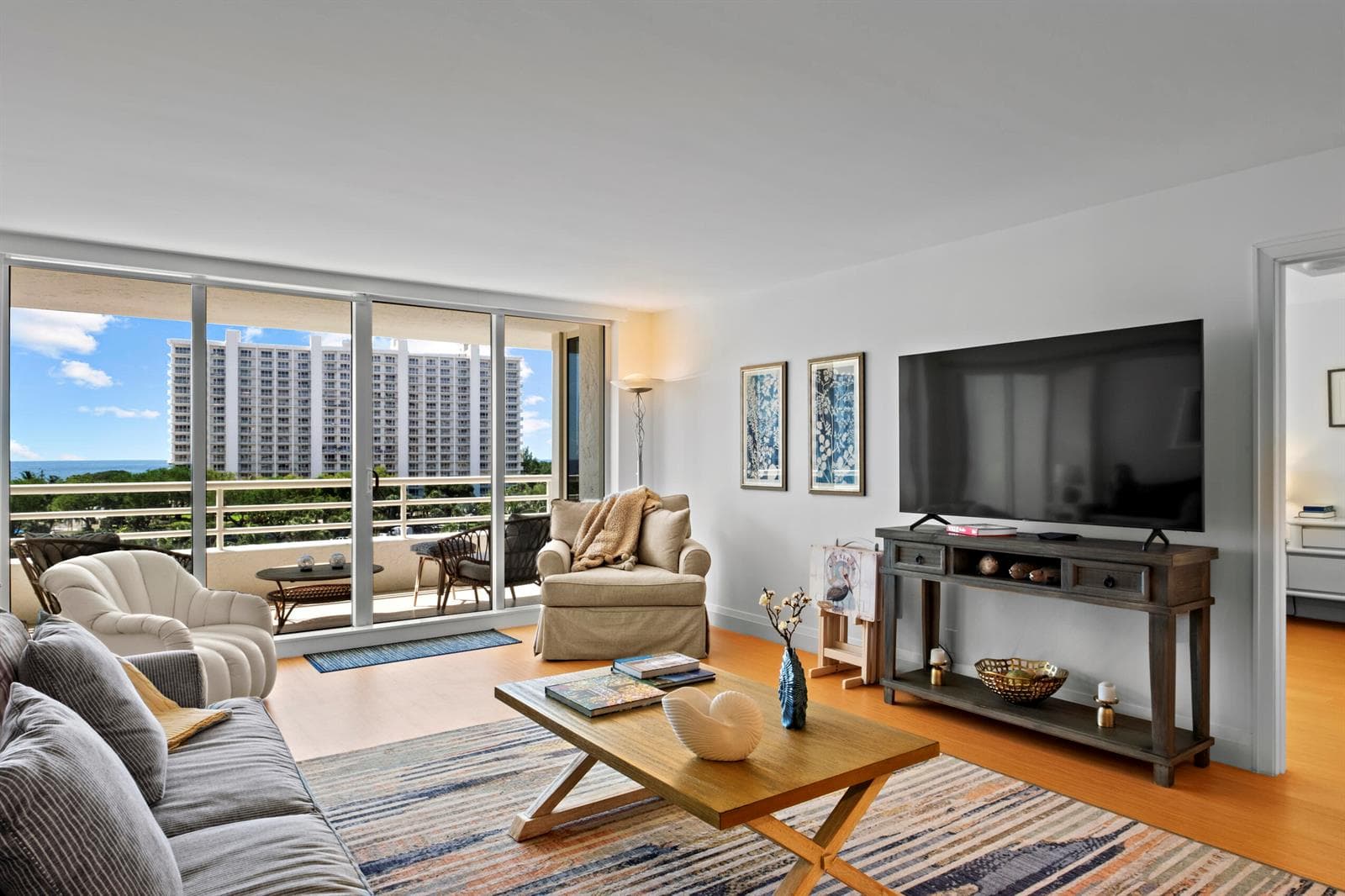 4201 N Ocean Boulevard 608 photo 24