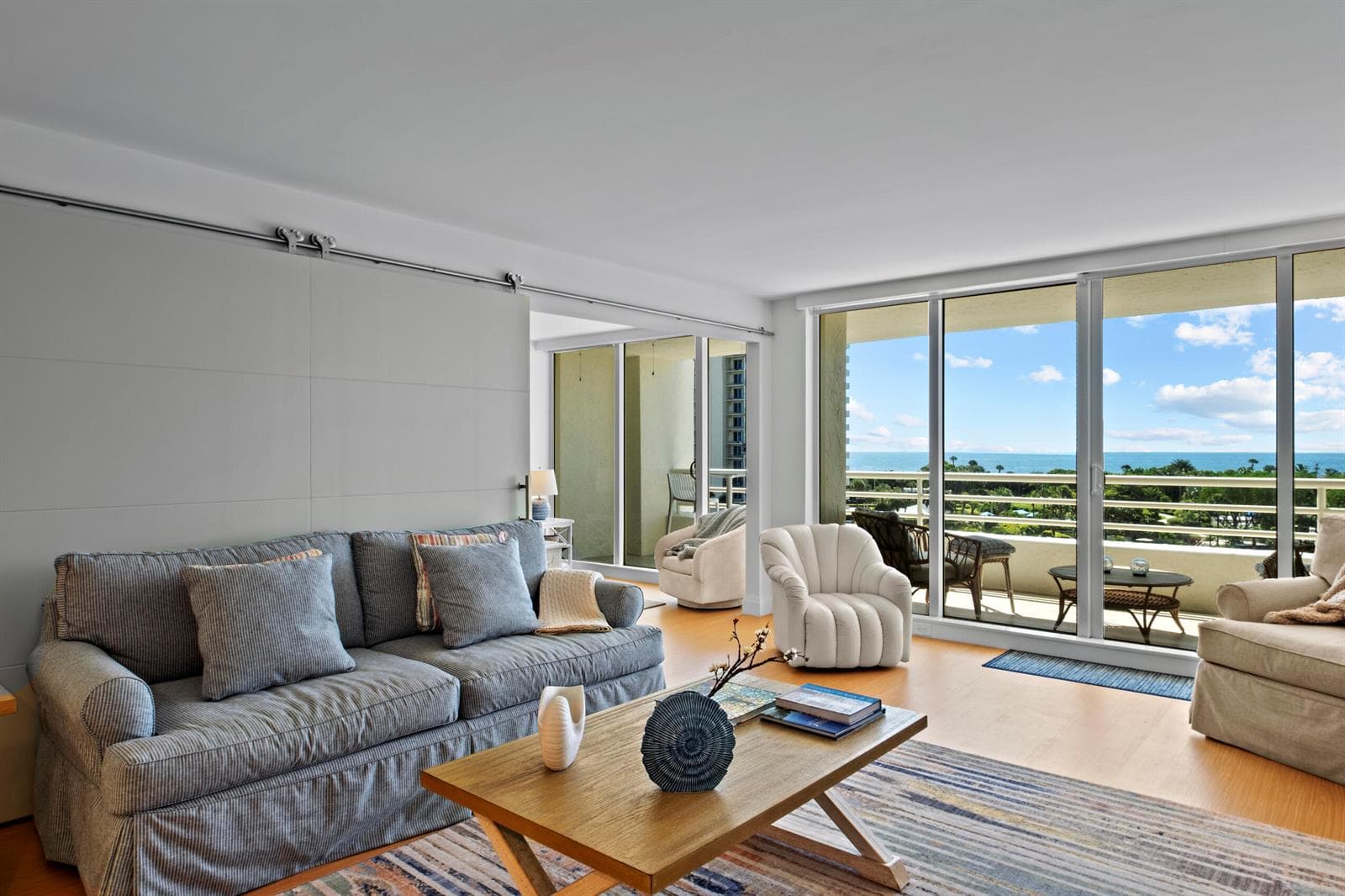 4201 N Ocean Boulevard 608 photo 21