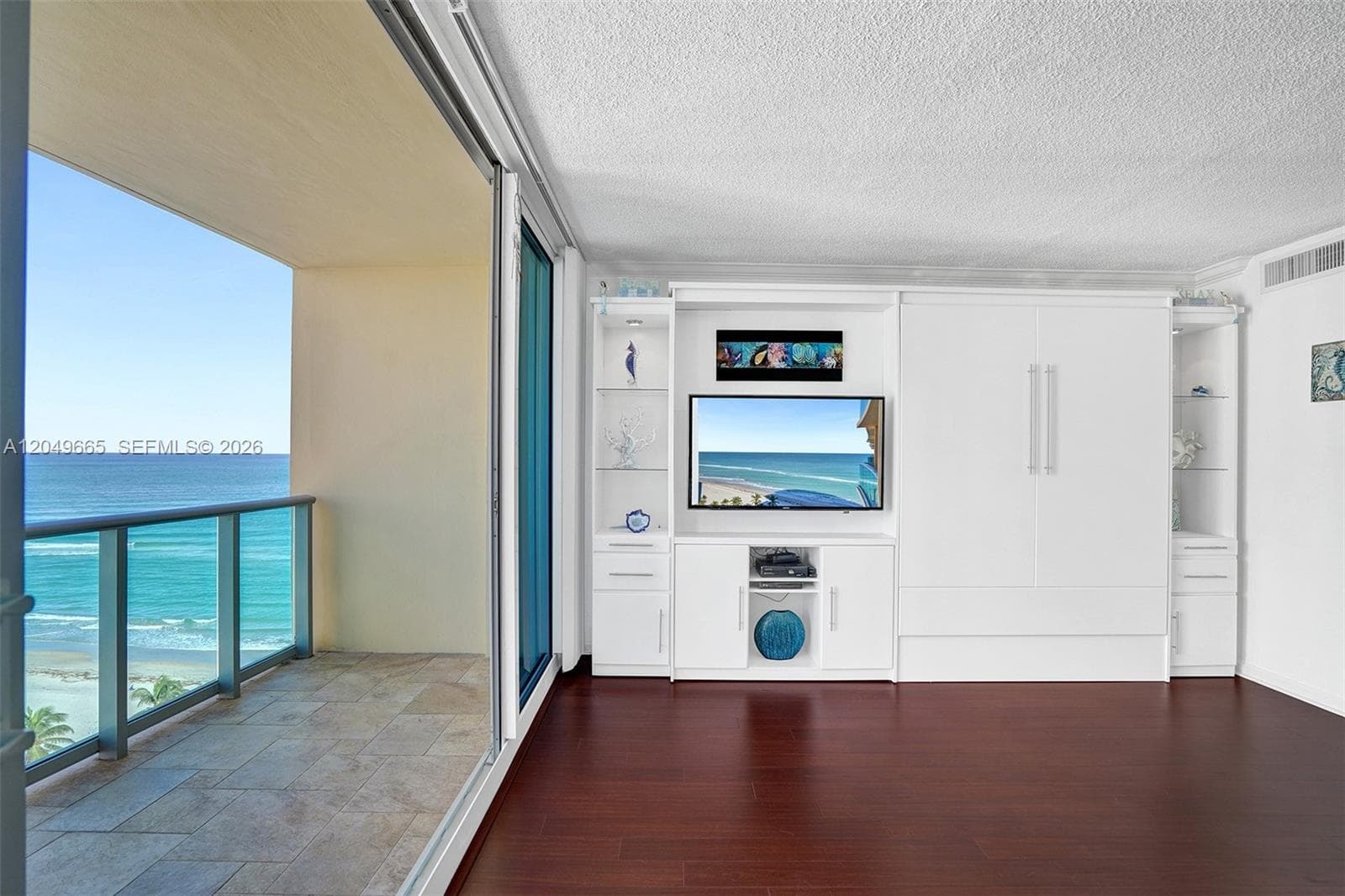 2501 S Ocean Dr 1504 (Available Aug 1) photo 4