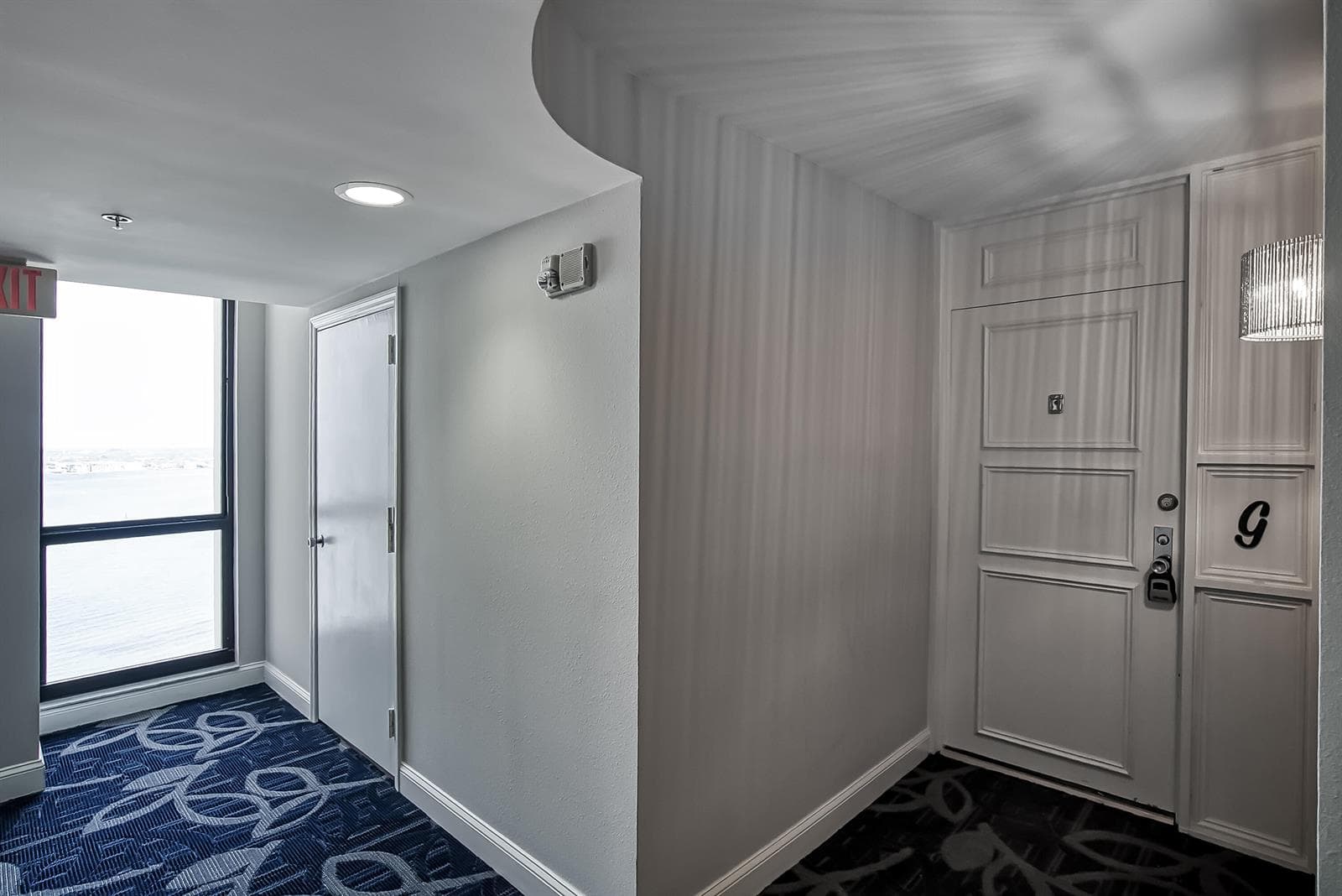 5380 N Ocean Drive 22g photo 9