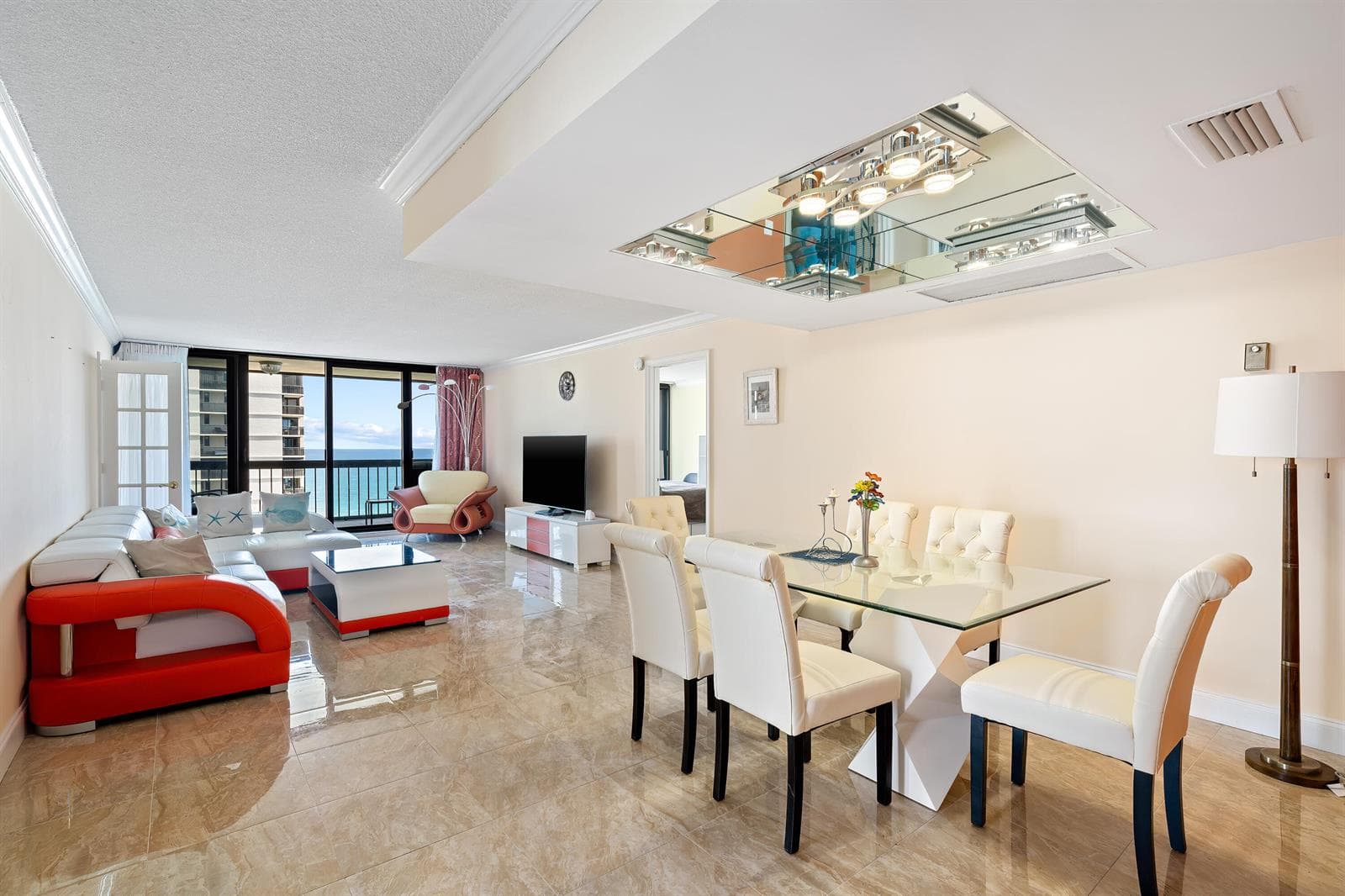 5380 N Ocean Drive 22g photo 11