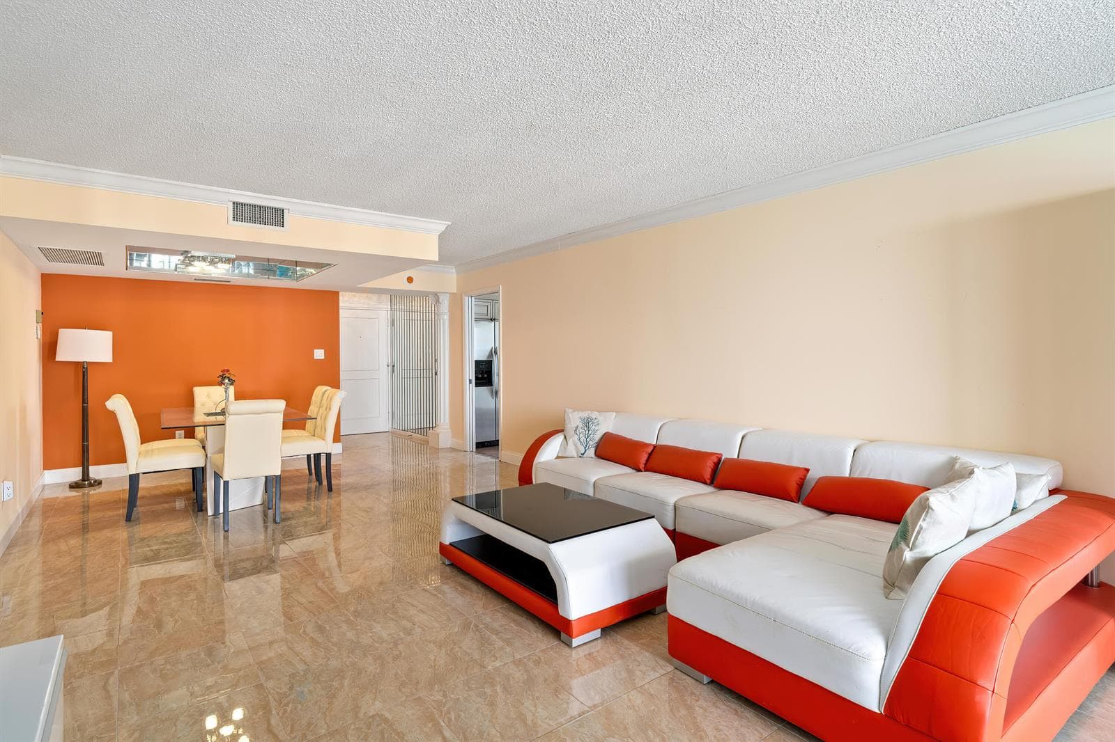 5380 N Ocean Drive 22g photo 19