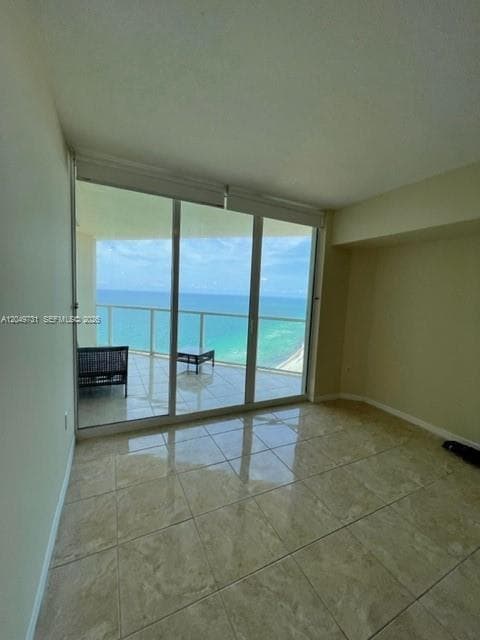 16699 Collins Ave 3910 photo 5