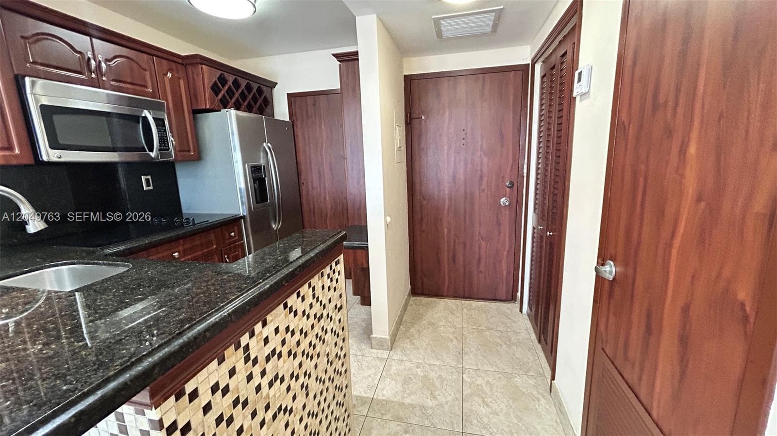 2899 Collins Ave 938 photo 16