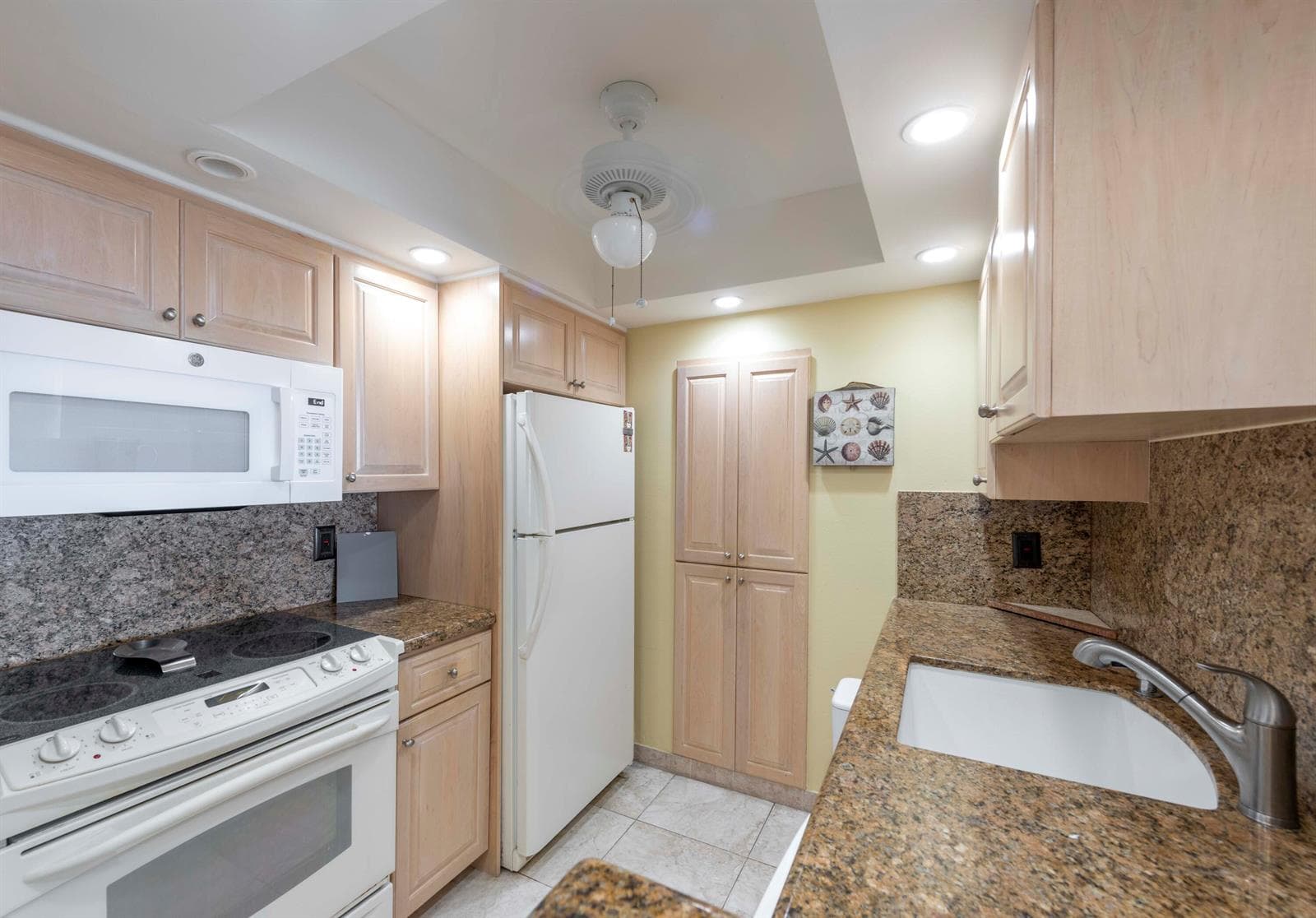 111 Briny Avenue 22-12 photo 7