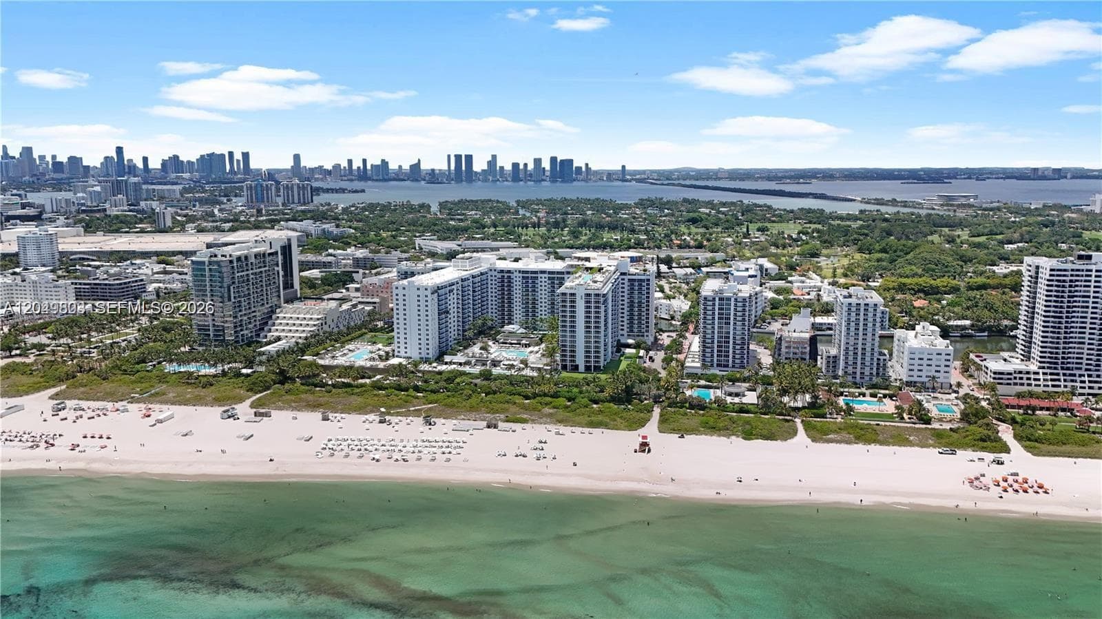 2301 Collins Ave 414 photo 7