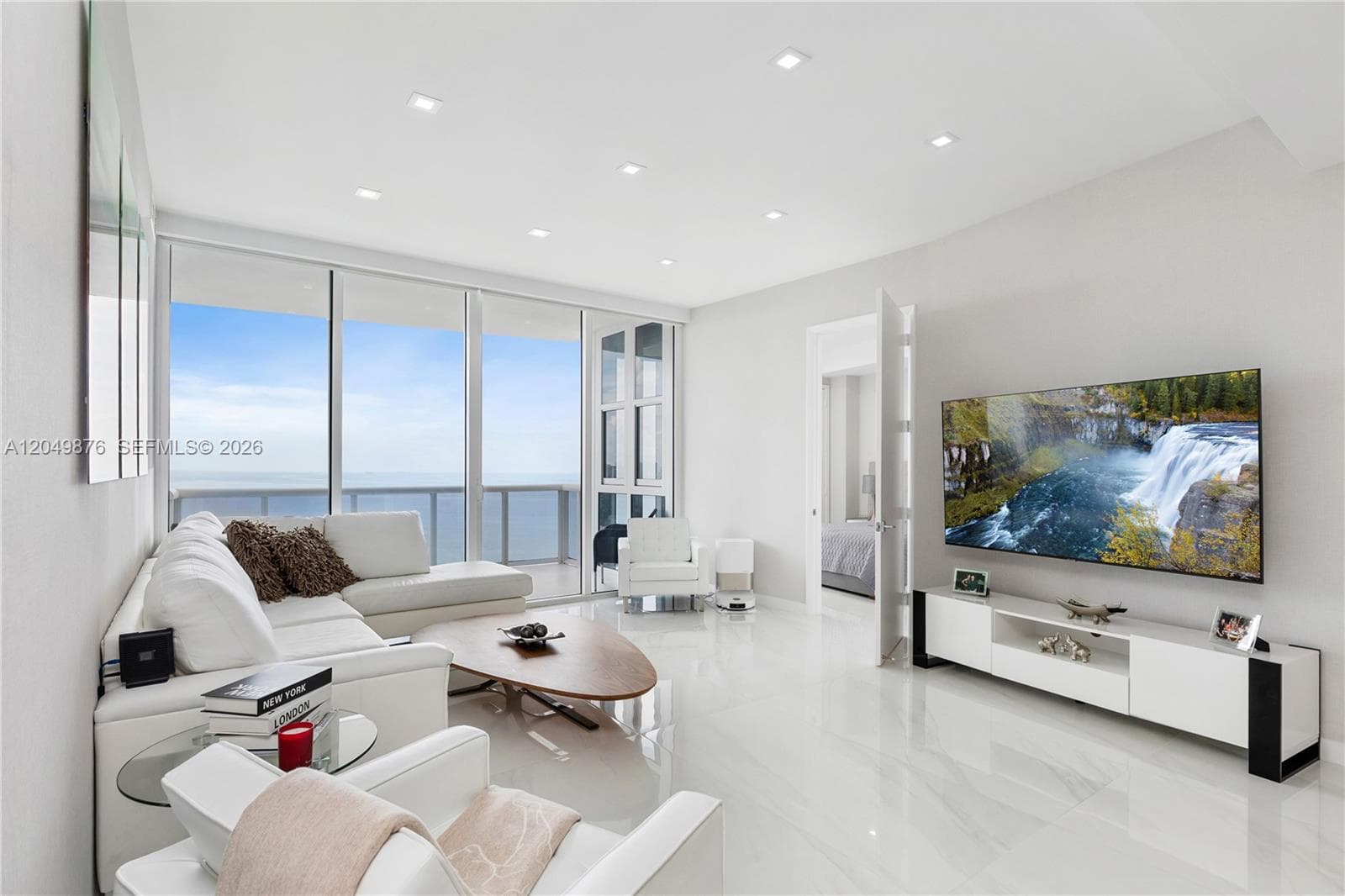 18201 Collins Ave 3504 photo 4