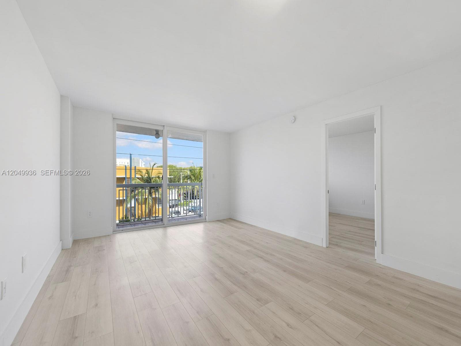 401 Ocean Dr 403 photo 10
