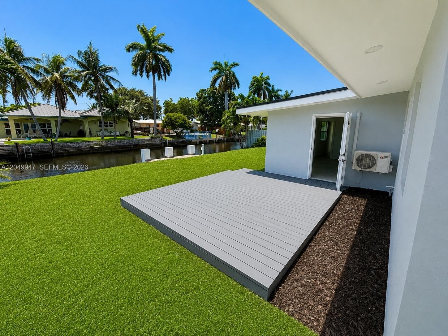 2649 Key Largo Ln . photo 10
