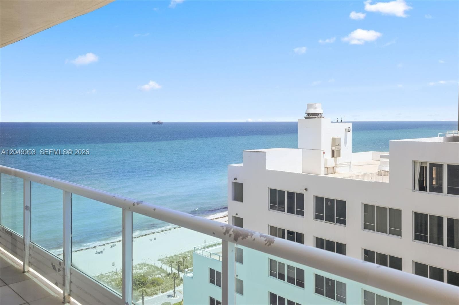 5025 Collins Ave 1707 photo 7