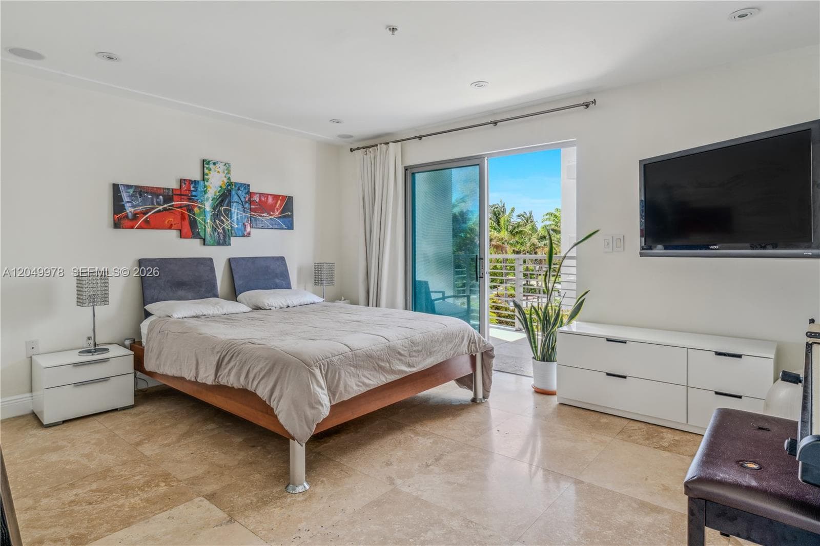 7700 Collins Ave 3 photo 10