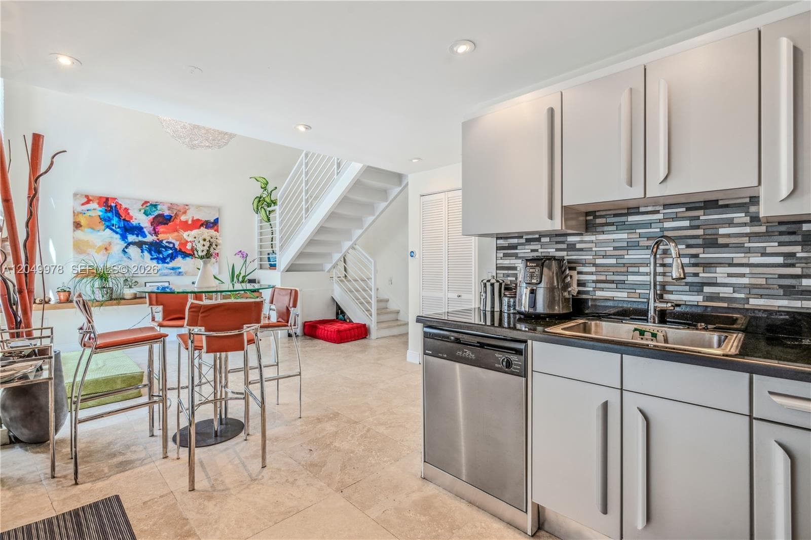 7700 Collins Ave 3 photo 14