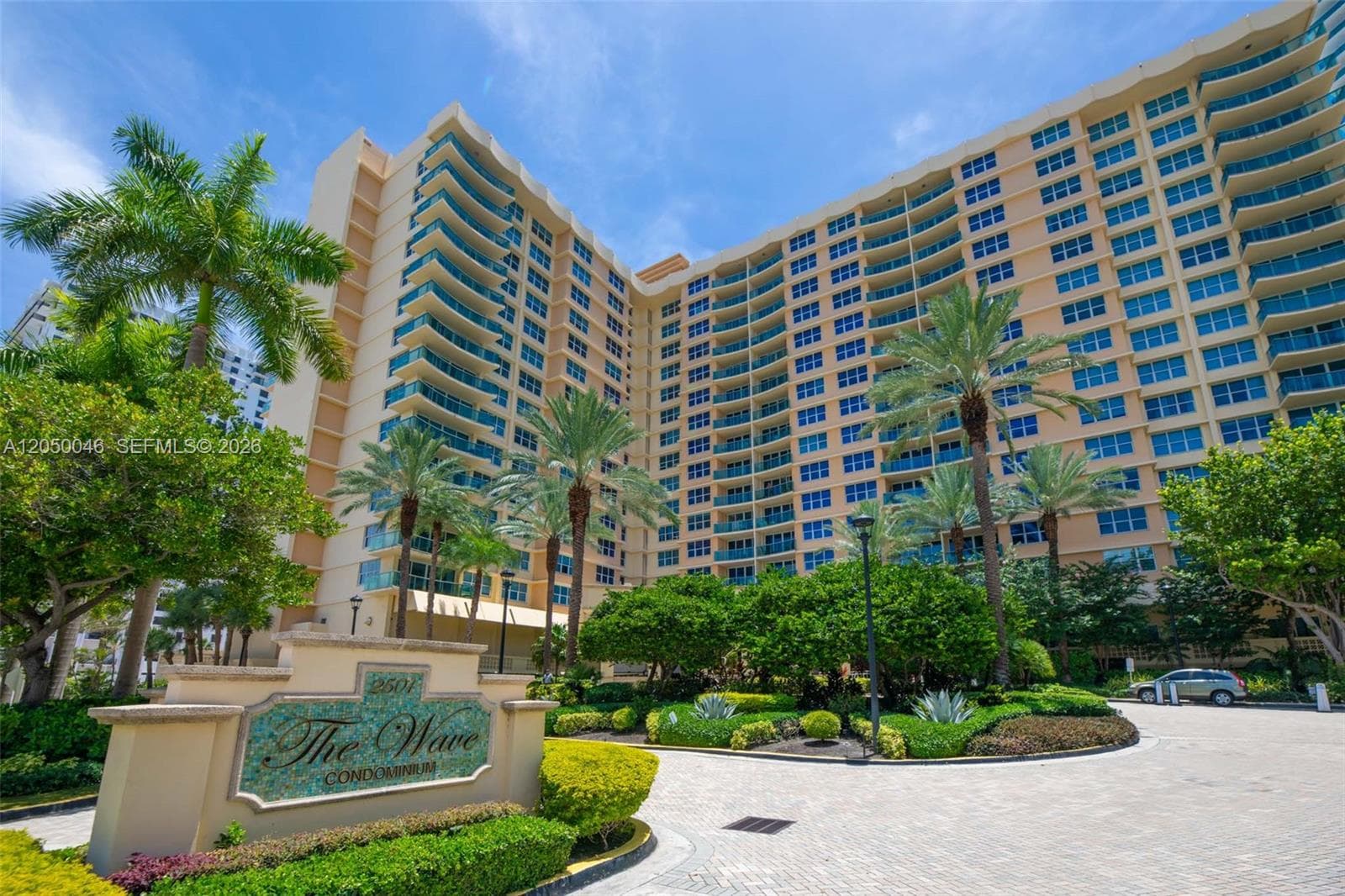 2501 S Ocean Dr 828 photo 2