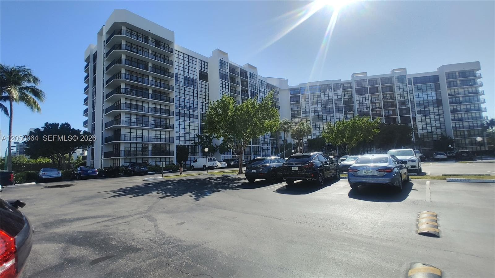1000 Parkview Dr 125 photo 23