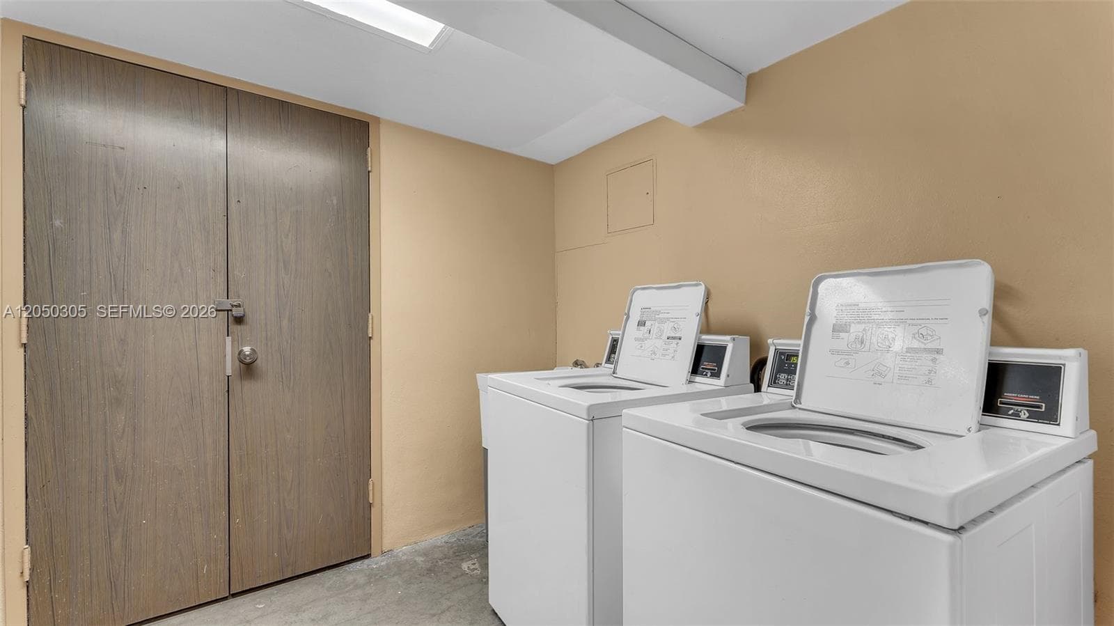 2899 Collins Ave 702 photo 12
