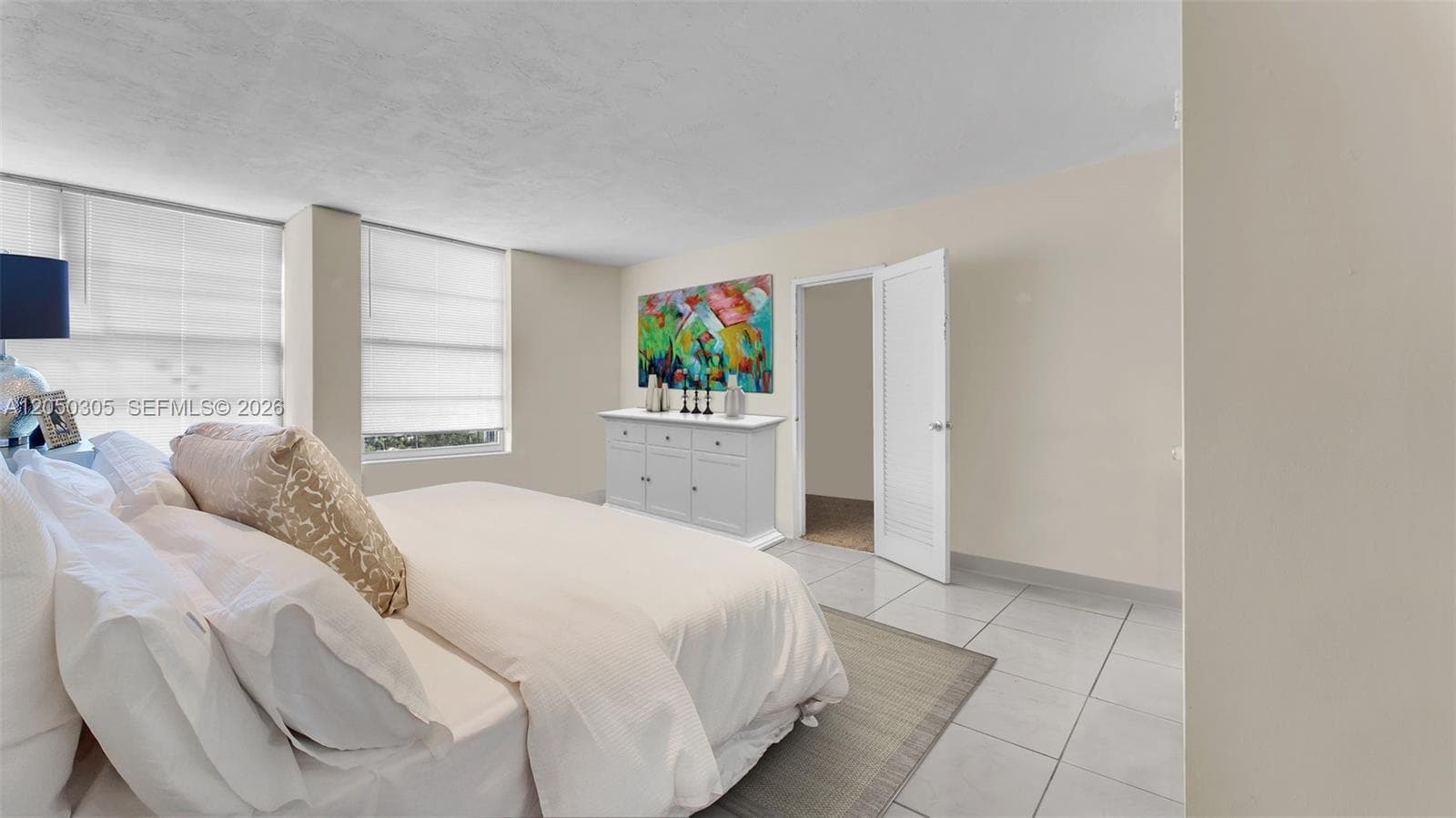 2899 Collins Ave 702 photo 9