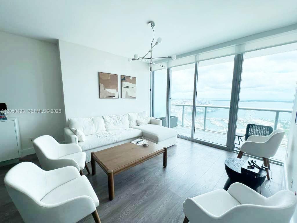 888 Biscayne Blvd 4005 photo 12