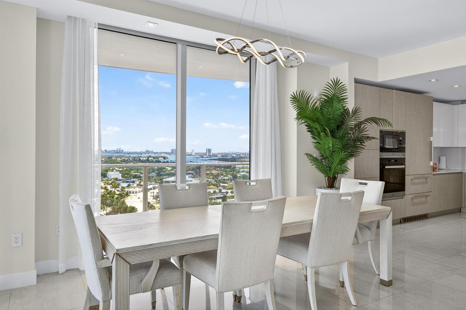 3100 N Ocean Drive 1805p photo 13