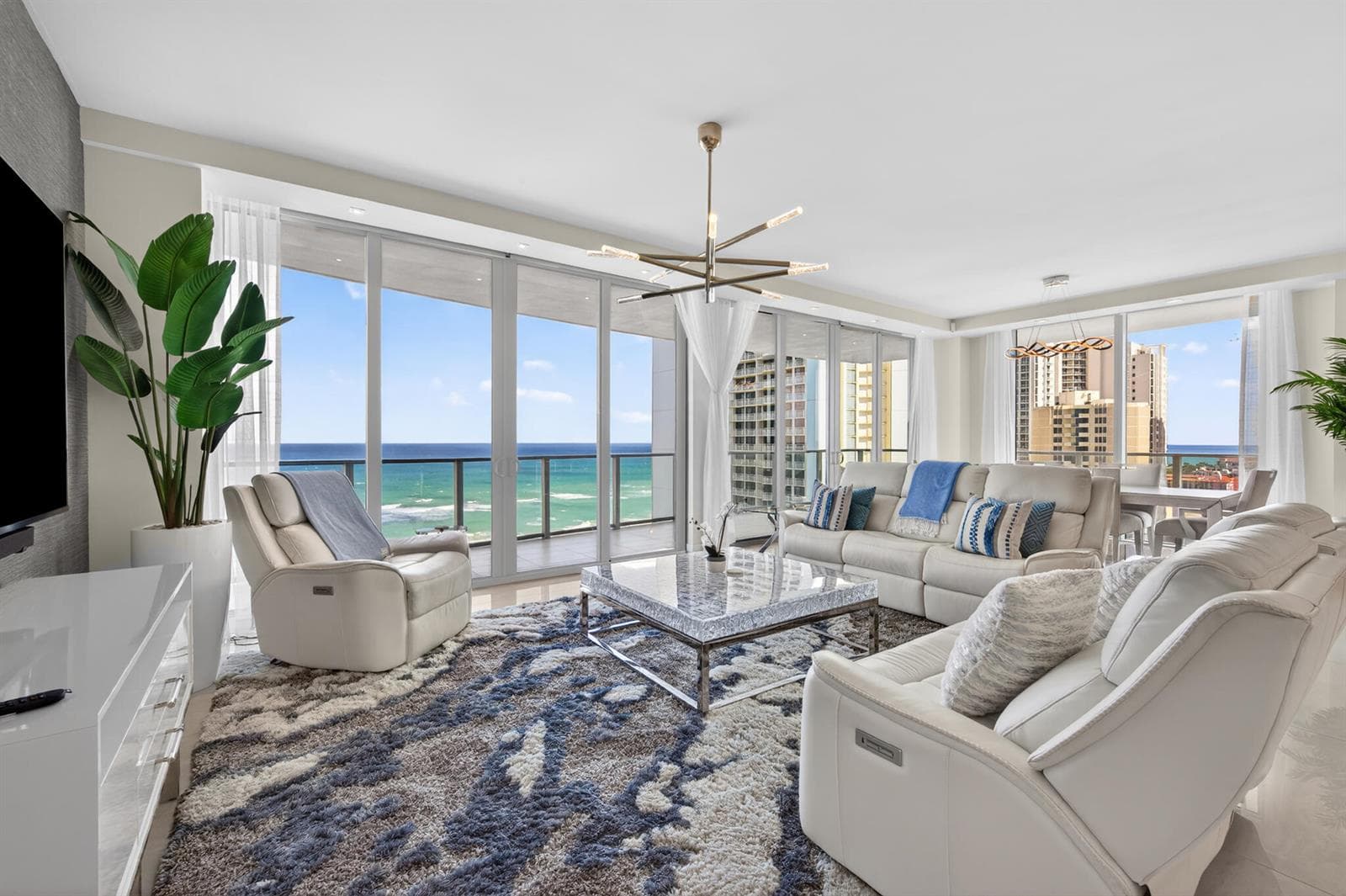 3100 N Ocean Drive 1805p photo 1