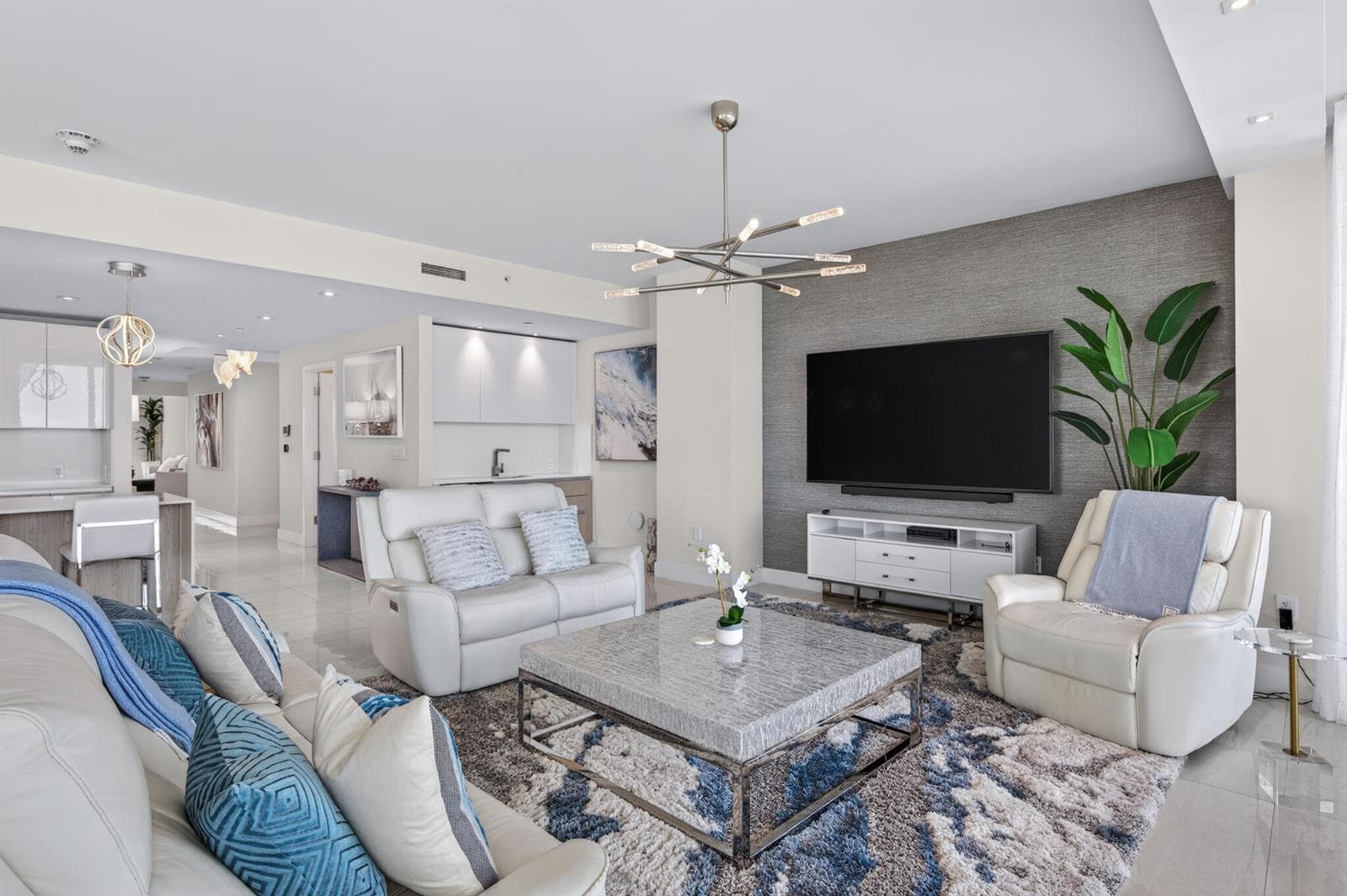 3100 N Ocean Drive 1805p photo 5