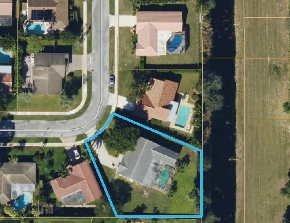 2348 NW 31st Street photo 2