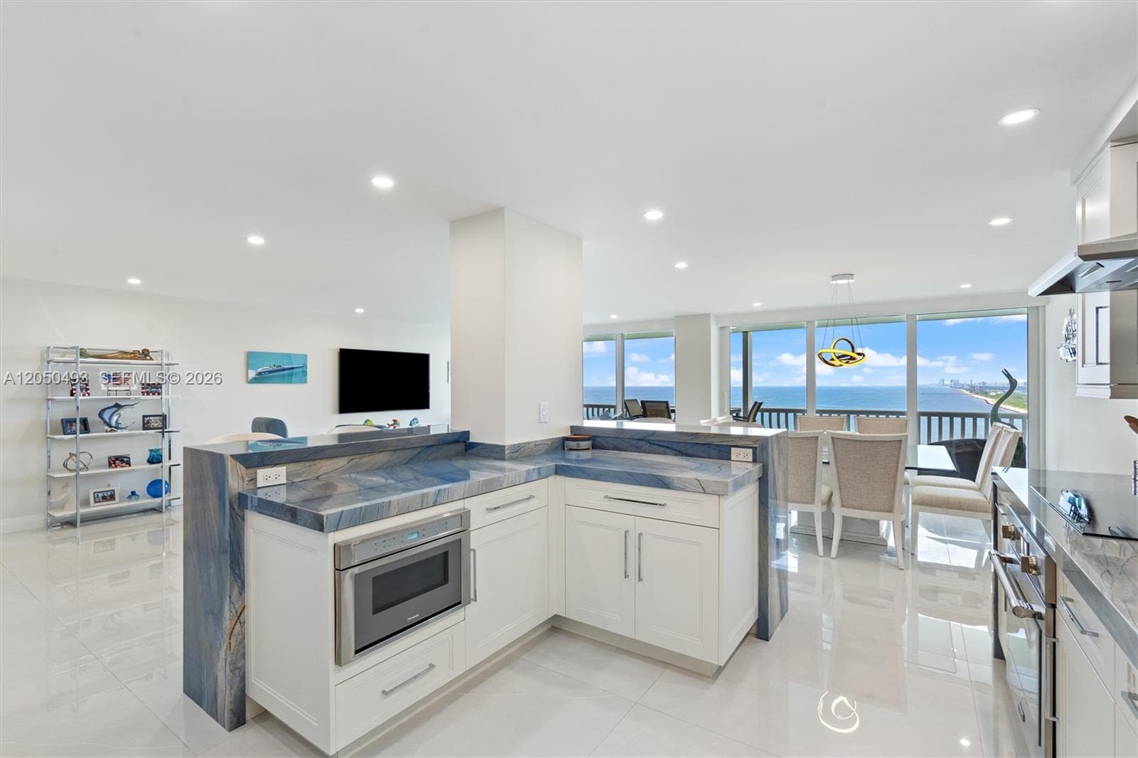 2200 S Ocean Ln 2804 photo 9
