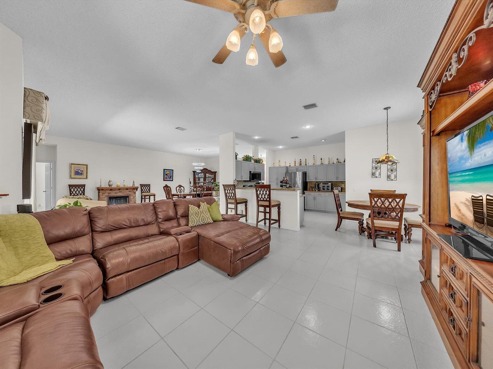 6029 NW 74th Street photo 17