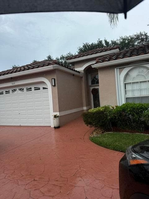 6029 NW 74th Street photo 1
