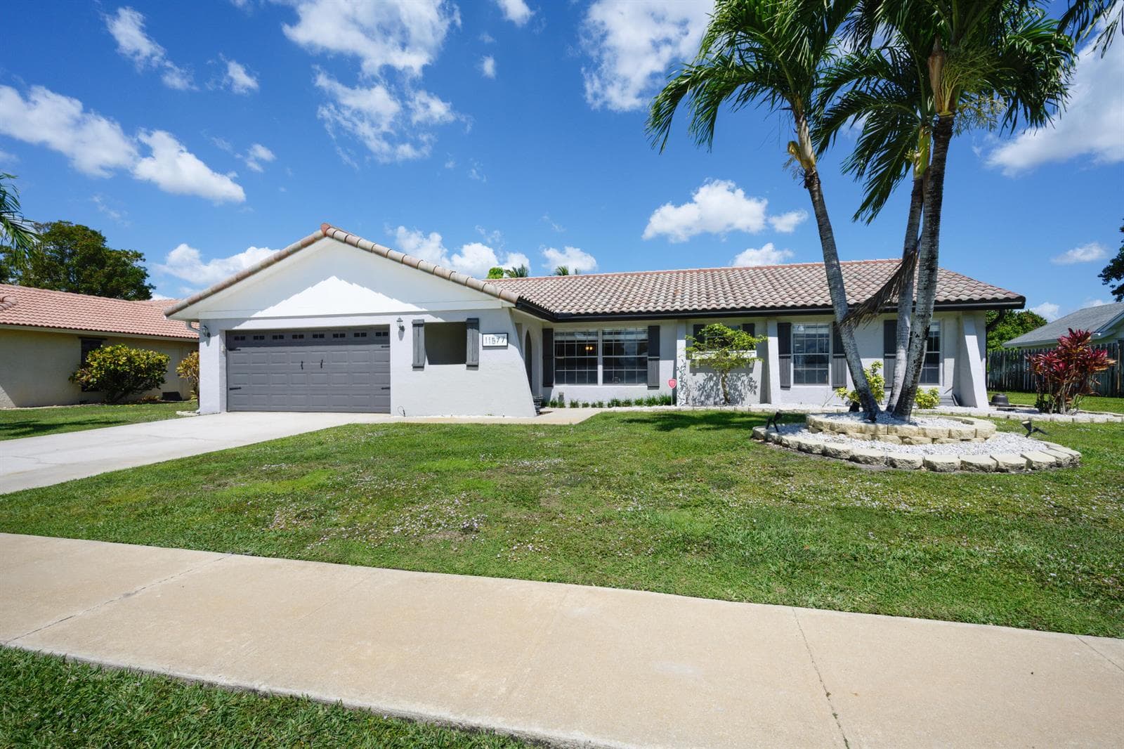 11577 Anhinga Drive photo 2