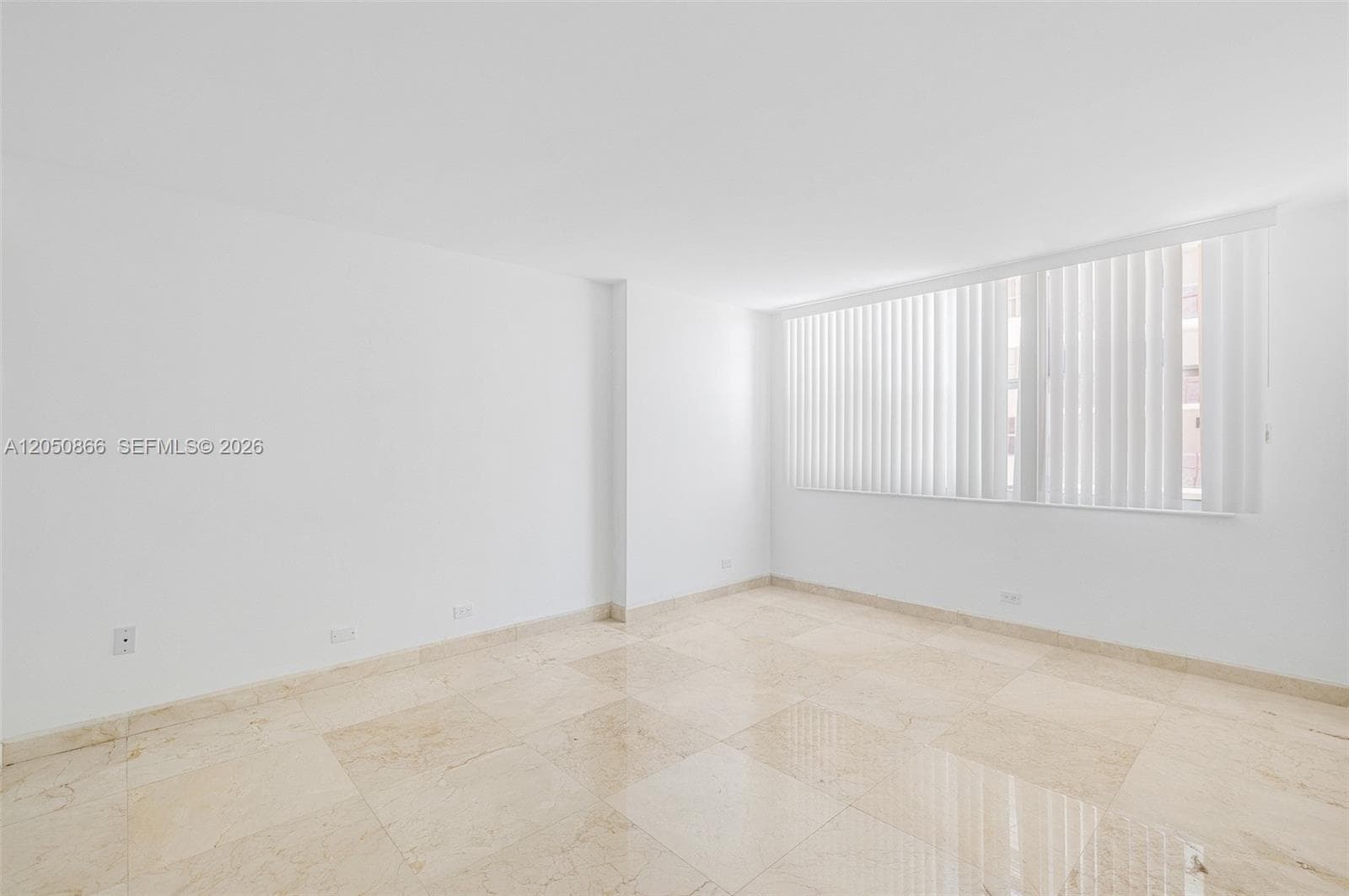 6039 Collins Ave 517 photo 16
