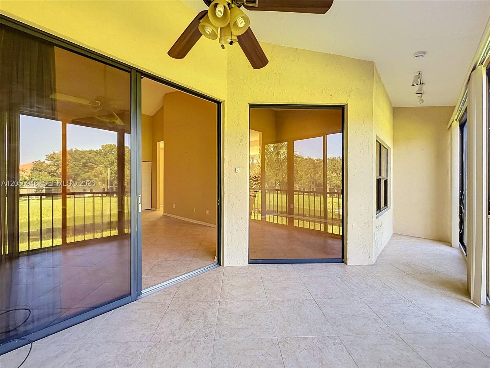 5454 Firenze Dr H photo 25