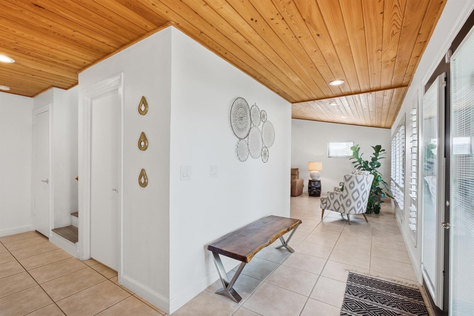 1489 SW Seahawk Way photo 11