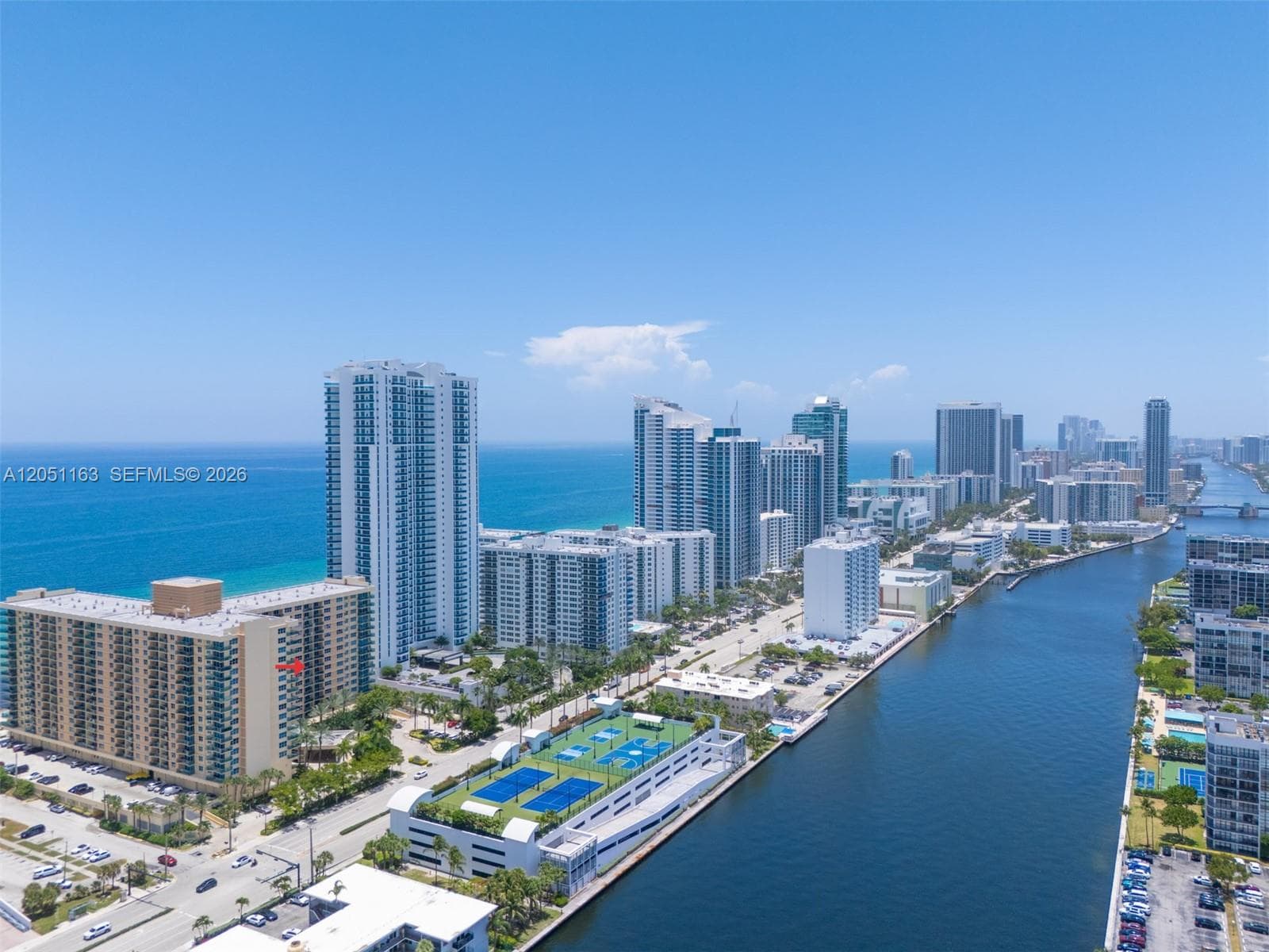 2501 S Ocean Dr 828 photo 1